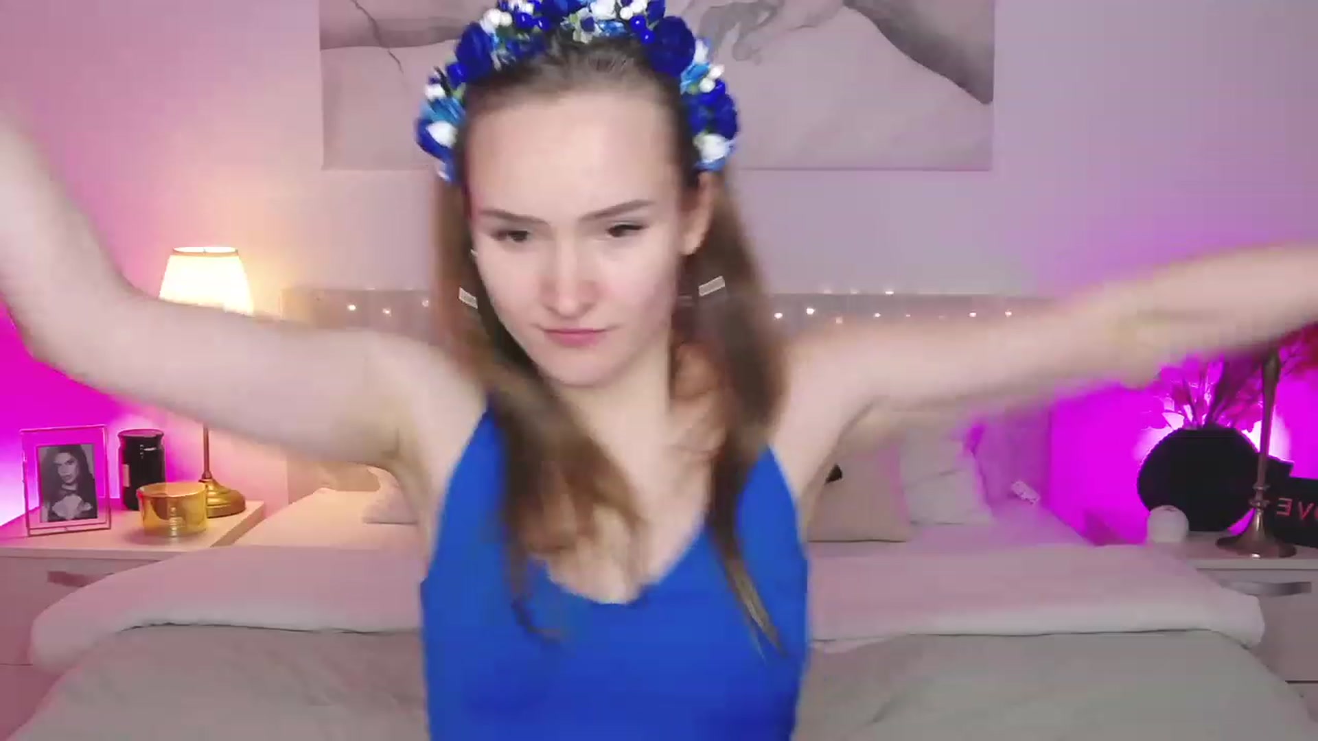 Gallery image thumbnail from im_mystery_'s myfreecams stream on, 04/26/2023, 24:28 image 19 of 20