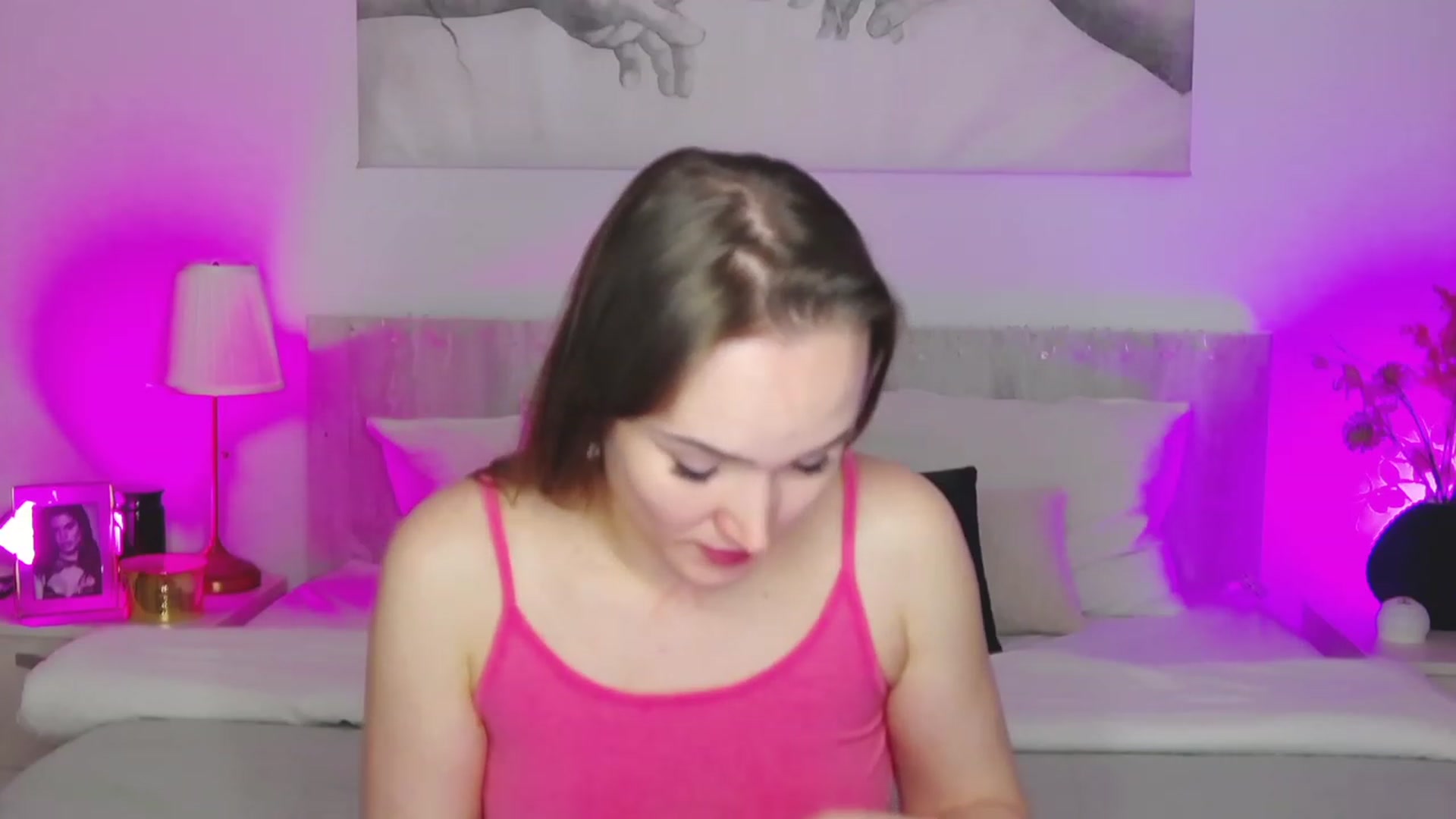Gallery image thumbnail from im_mystery_'s myfreecams stream on, 04/26/2023, 22:04 image 17 of 20