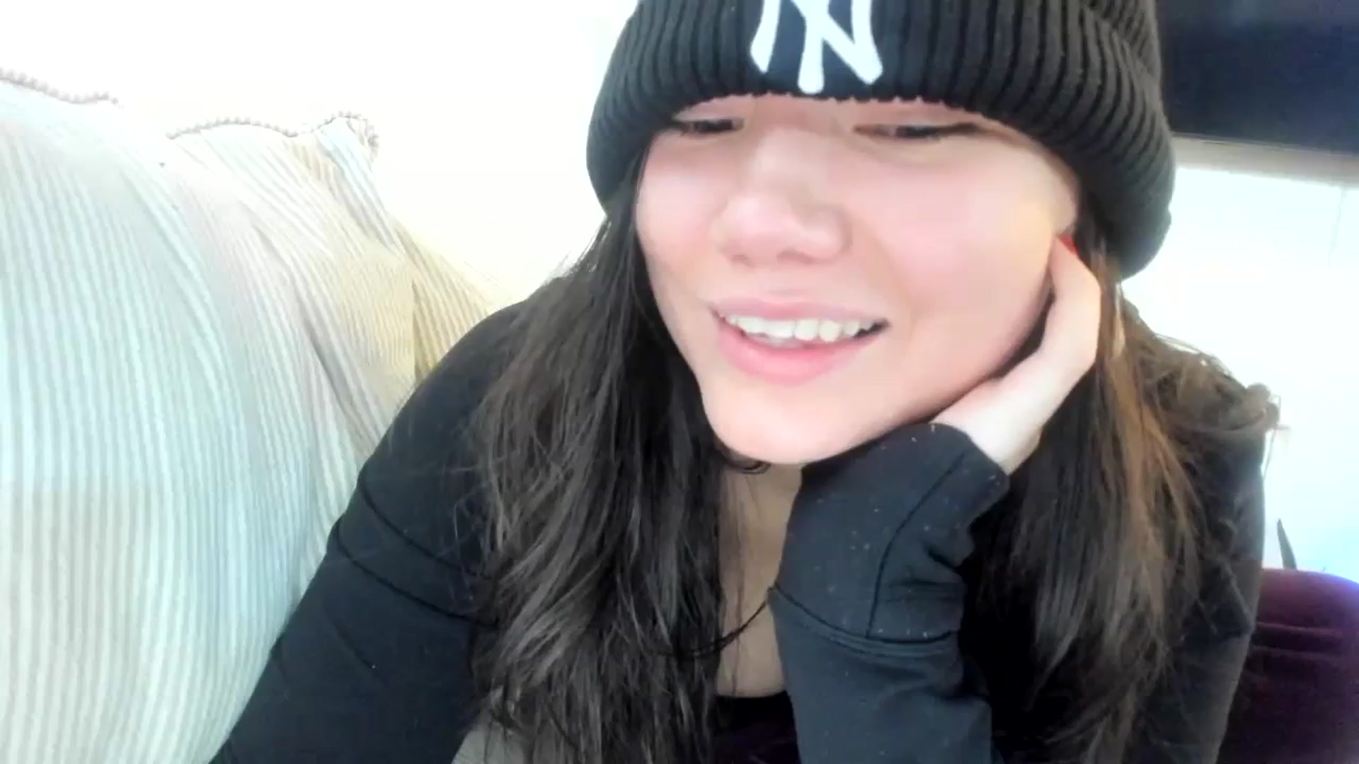 Gallery image thumbnail from imava's myfreecams stream on, 11/12/2023, 20:46 image 11 of 20