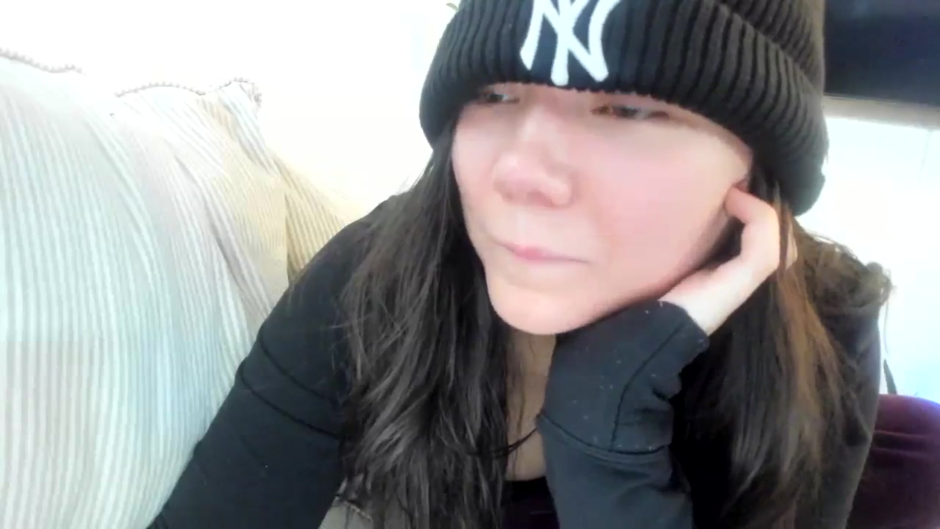 Gallery image thumbnail from imava's myfreecams stream on, 11/12/2023, 20:46 image 10 of 20