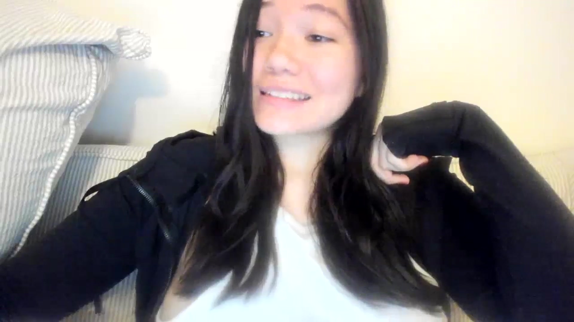 Gallery image thumbnail from imava's myfreecams stream on, 11/13/2023, 09:23 image 20 of 20