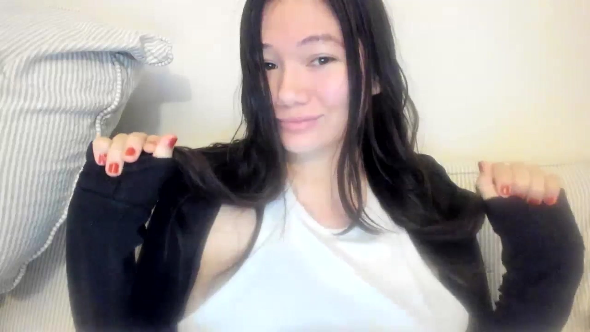 Gallery image thumbnail from imava's myfreecams stream on, 11/13/2023, 09:23 image 5 of 20