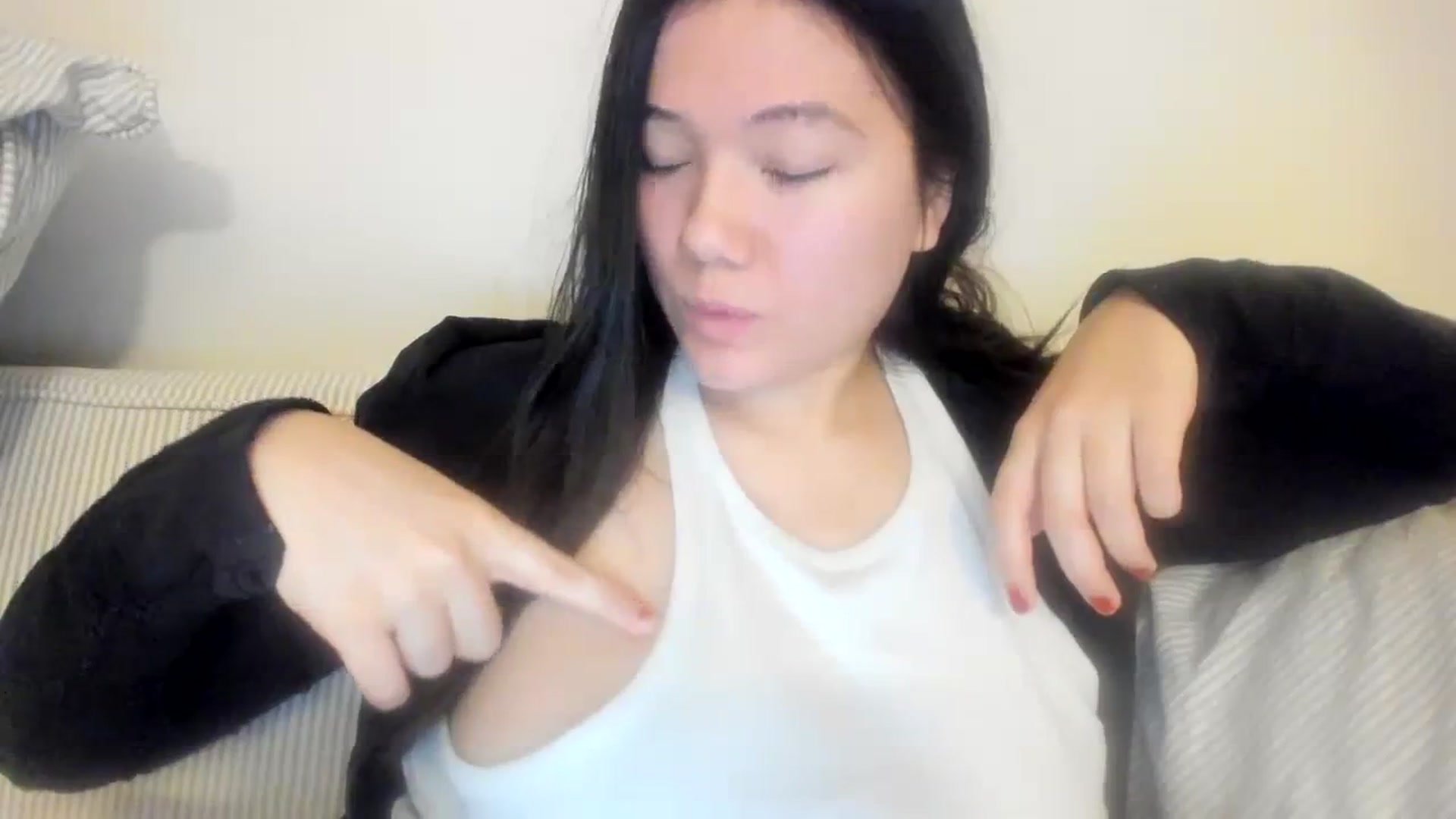 Gallery image thumbnail from imava's myfreecams stream on, 11/13/2023, 10:29 image 3 of 20