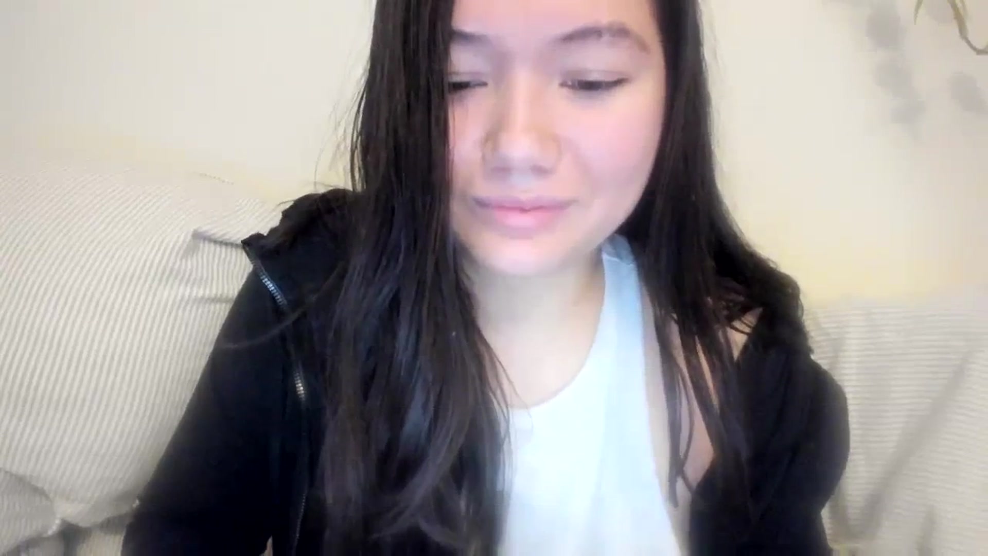 Gallery image thumbnail from imava's myfreecams stream on, 11/13/2023, 10:29 image 7 of 20