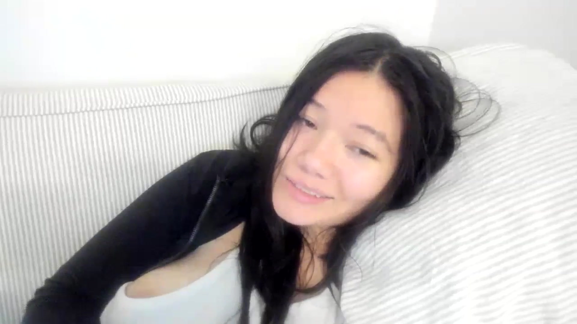 Gallery image thumbnail from imava's myfreecams stream on, 11/13/2023, 13:56 image 19 of 20