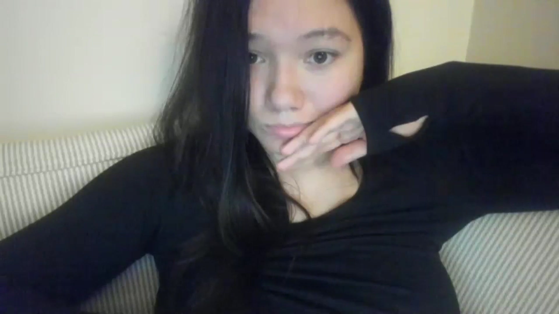 Gallery image thumbnail from imava's myfreecams stream on, 11/16/2023, 09:30 image 9 of 20