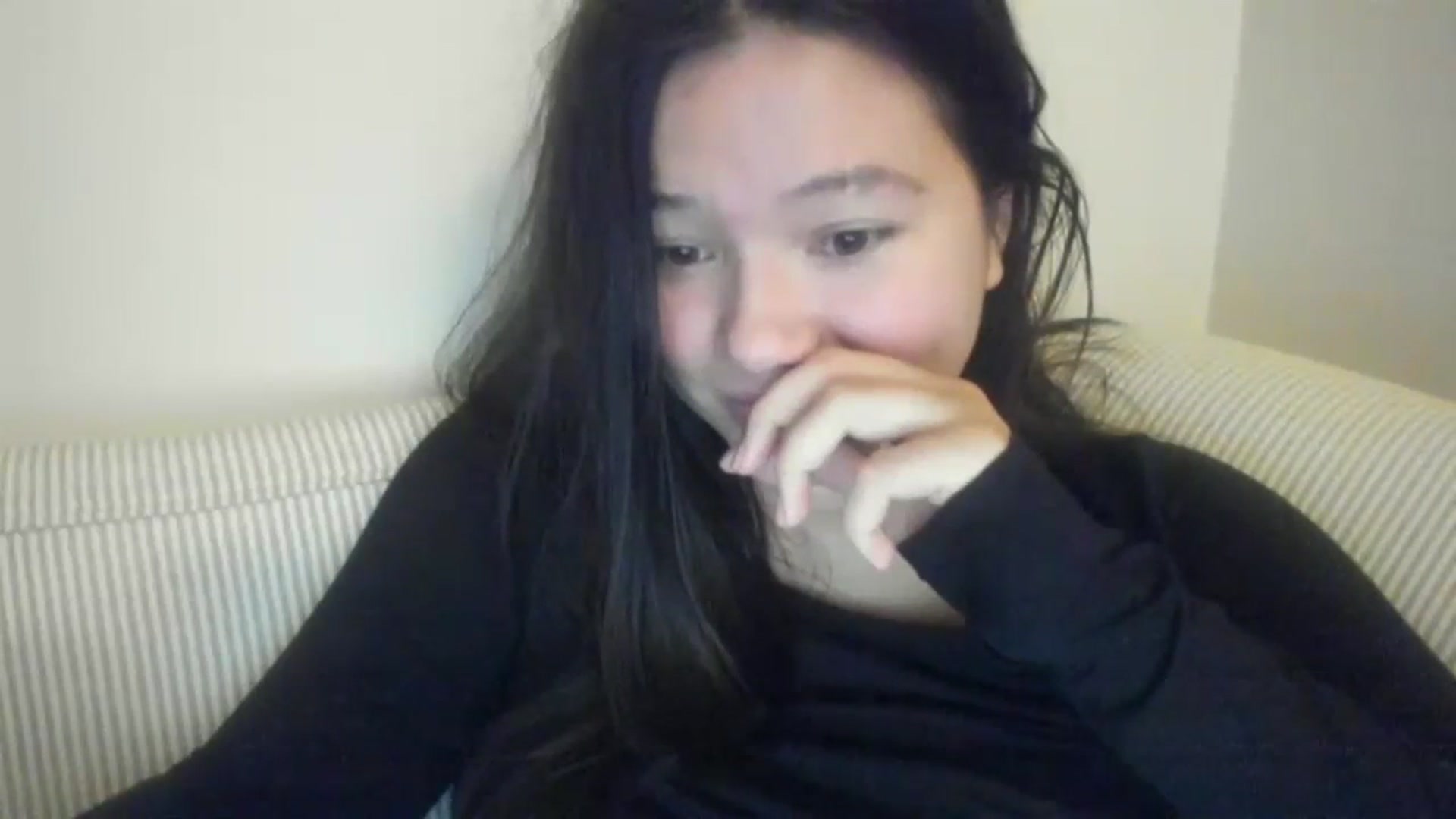 Gallery image thumbnail from imava's myfreecams stream on, 11/16/2023, 09:30 image 14 of 20