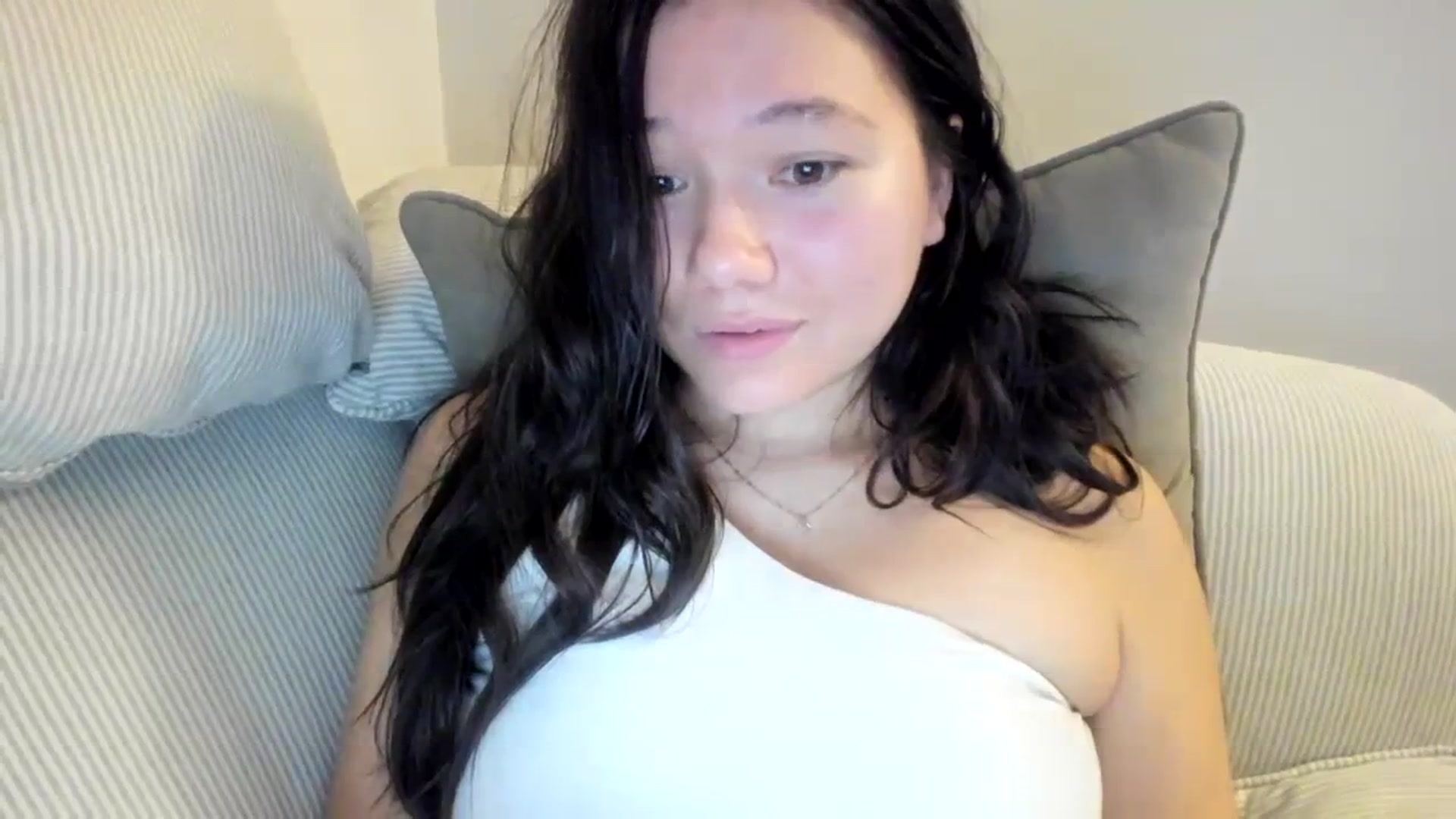 Gallery image thumbnail from imava's myfreecams stream on, 11/18/2023, 11:31 image 14 of 20