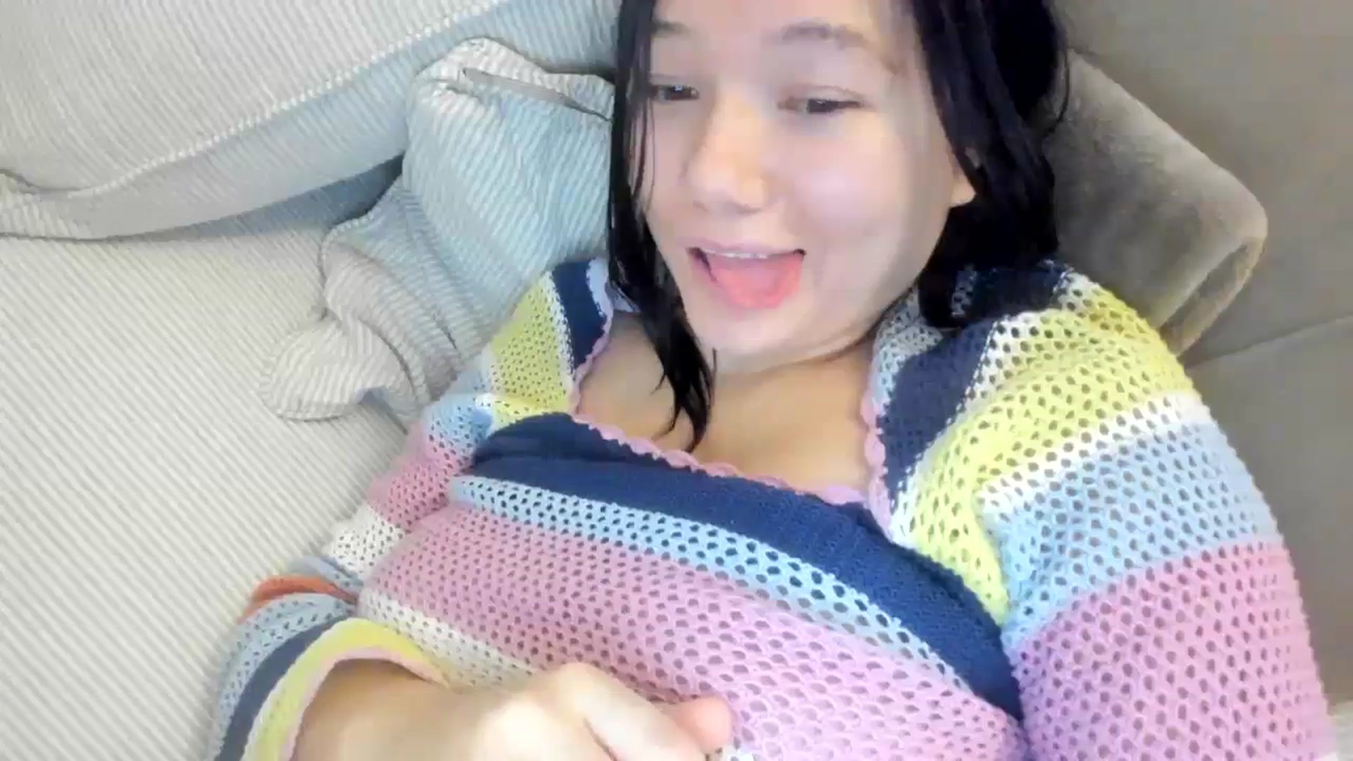 Gallery image thumbnail from imava's myfreecams stream on, 11/19/2023, 12:02 image 7 of 20