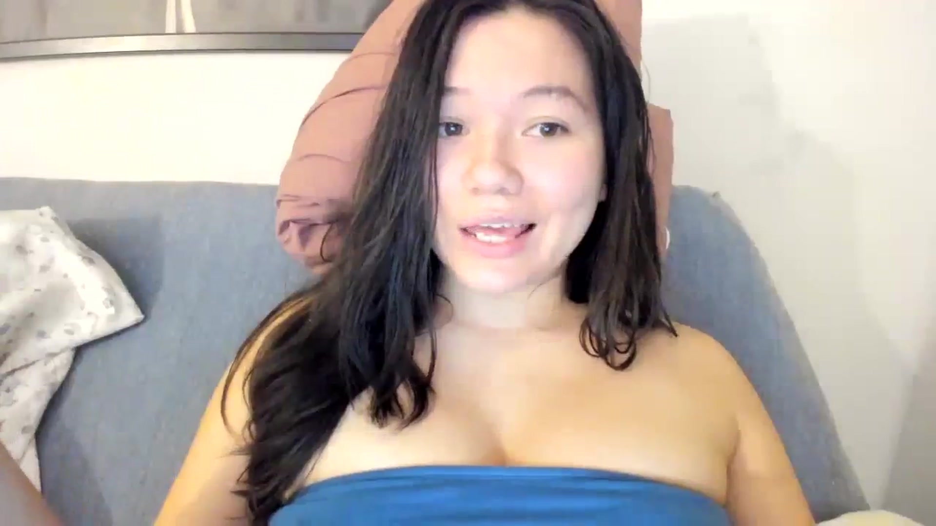 Gallery image thumbnail from imava's myfreecams stream on, 11/20/2023, 19:03 image 3 of 20