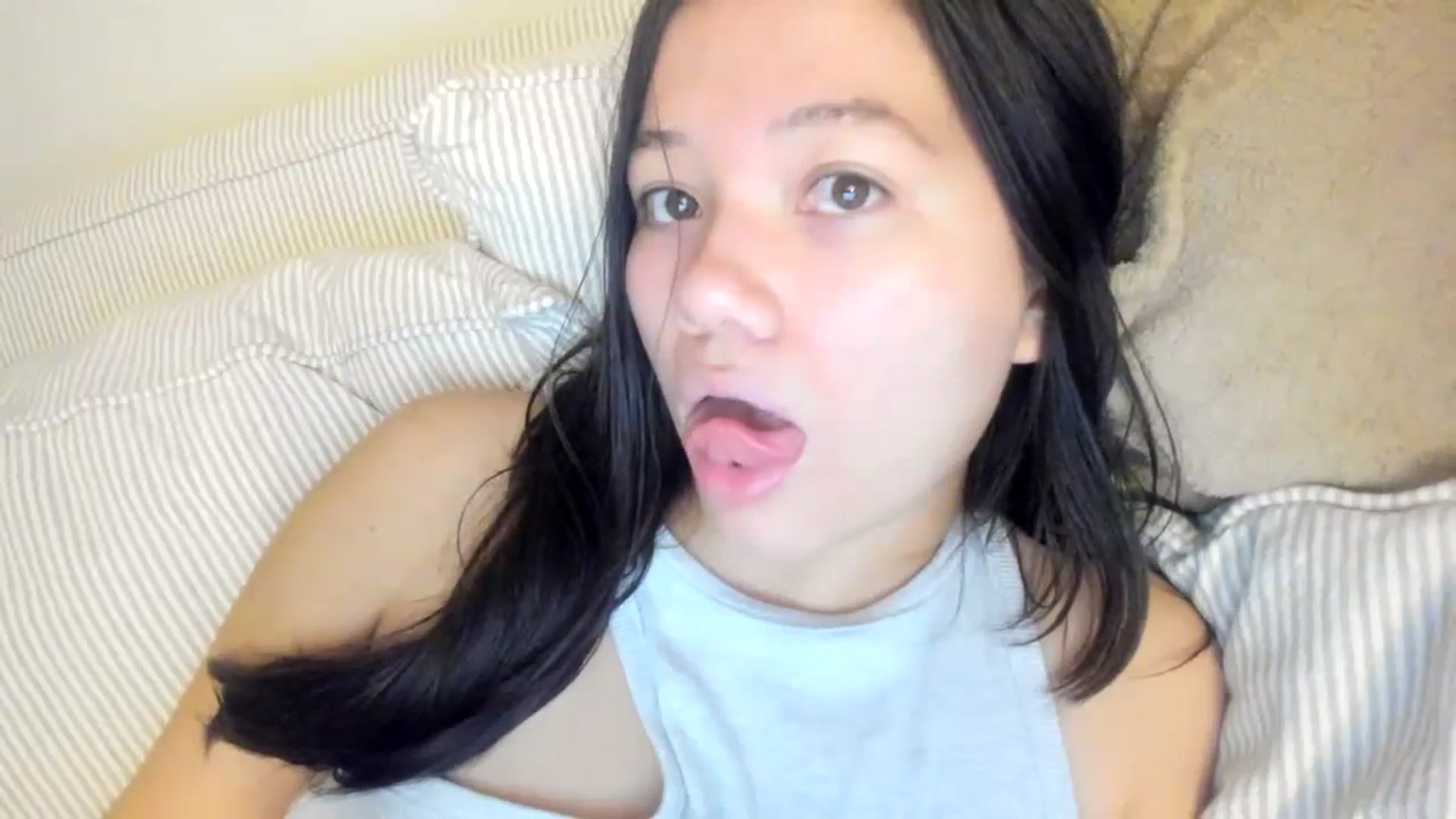 Gallery image thumbnail from imava's myfreecams stream on, 11/21/2023, 06:34 image 19 of 20