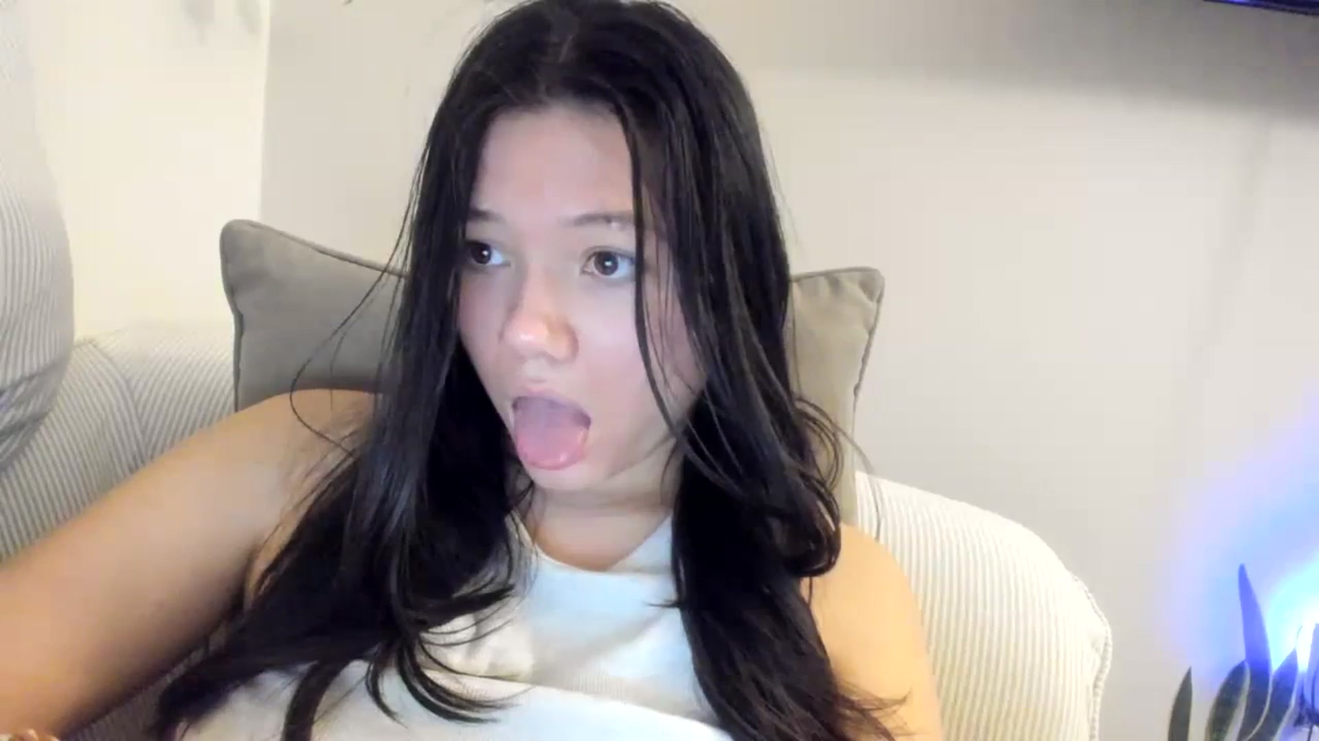 Gallery image thumbnail from imava's myfreecams stream on, 11/21/2023, 08:23 image 10 of 20