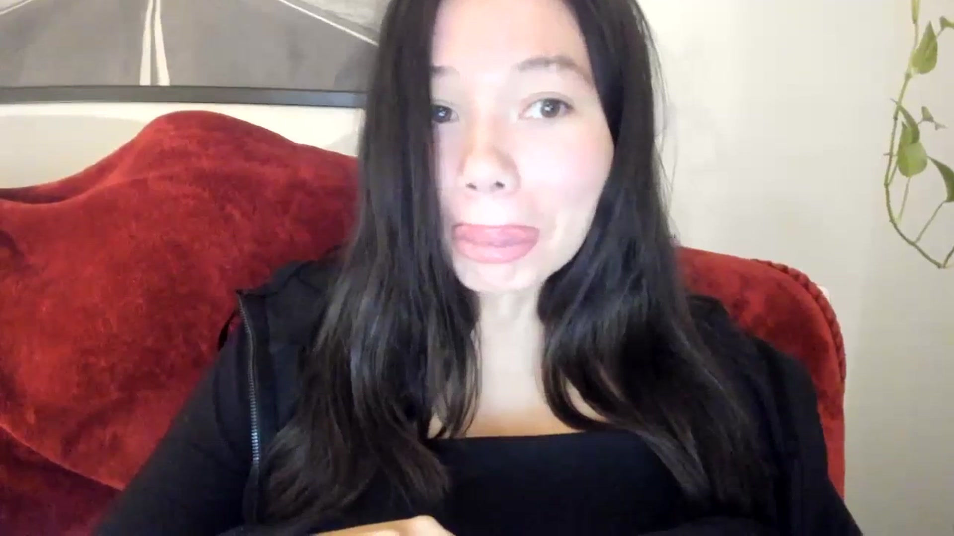Gallery image thumbnail from imava's myfreecams stream on, 11/22/2023, 16:14 image 11 of 20