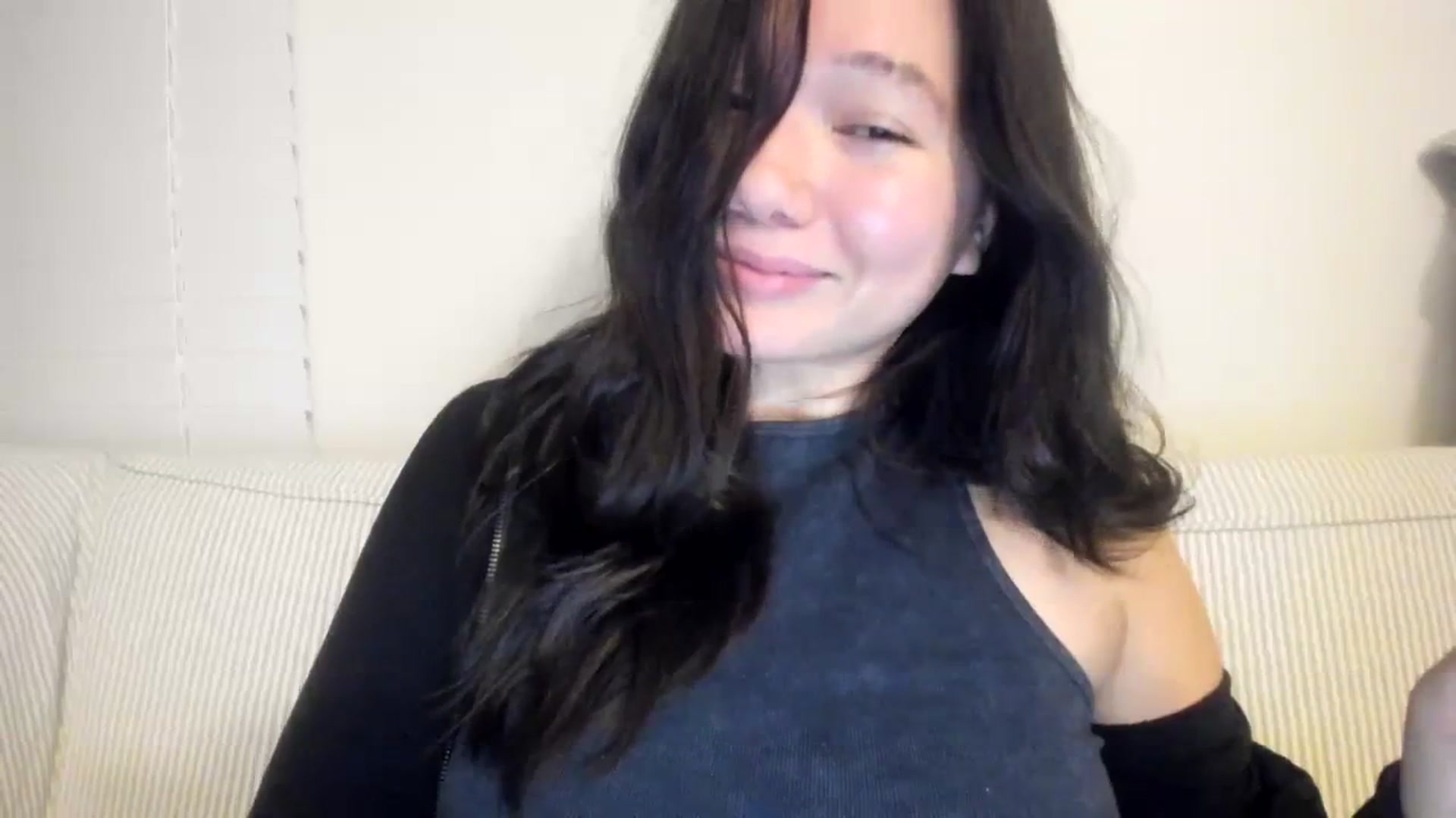 Gallery image thumbnail from imava's myfreecams stream on, 11/27/2023, 08:32 image 15 of 20