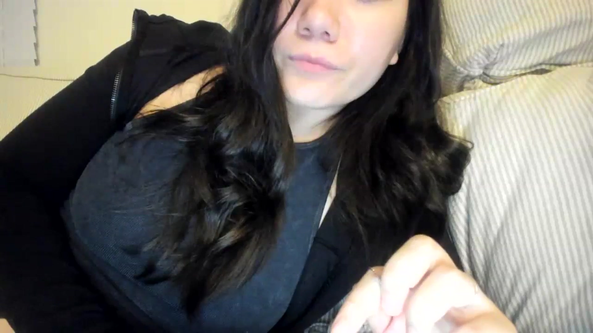 Gallery image thumbnail from imava's myfreecams stream on, 11/27/2023, 10:05 image 11 of 20