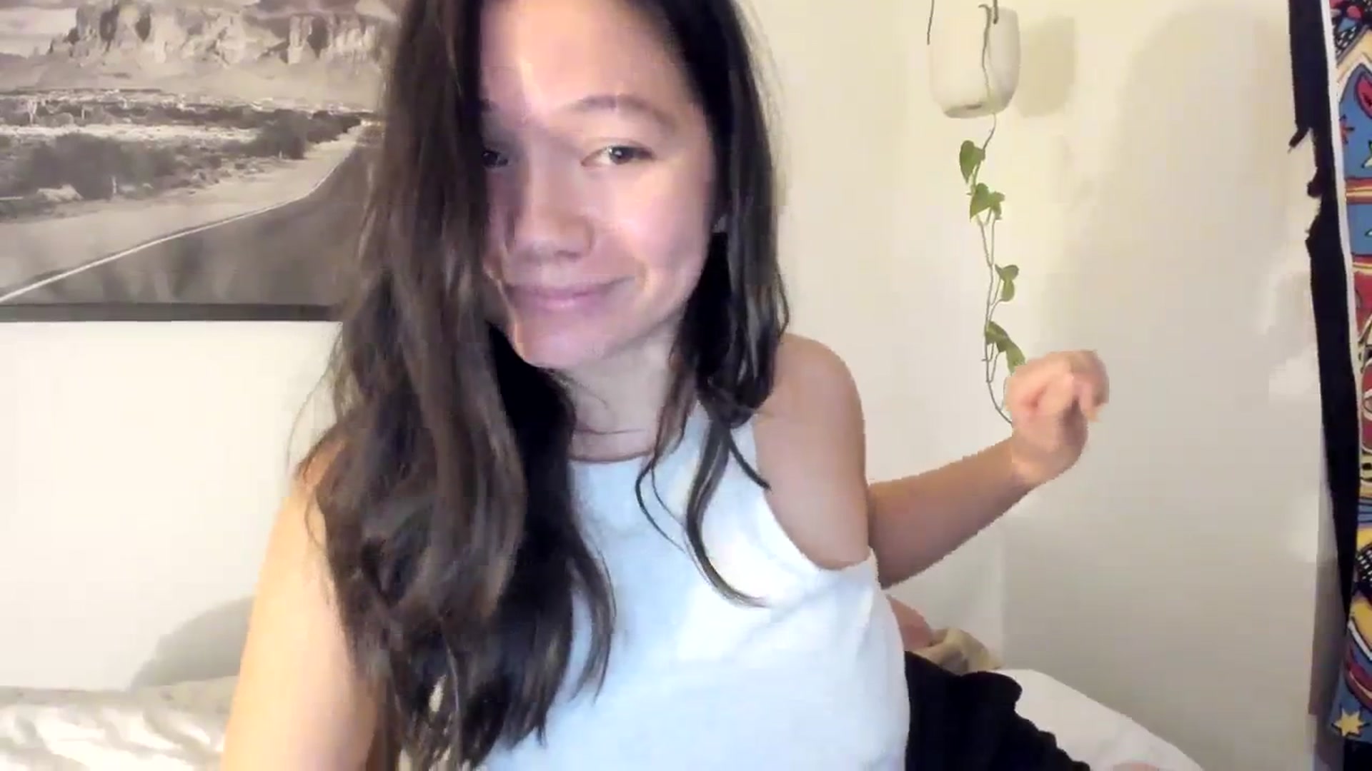 Gallery image thumbnail from imava's myfreecams stream on, 11/27/2023, 23:05 image 14 of 20
