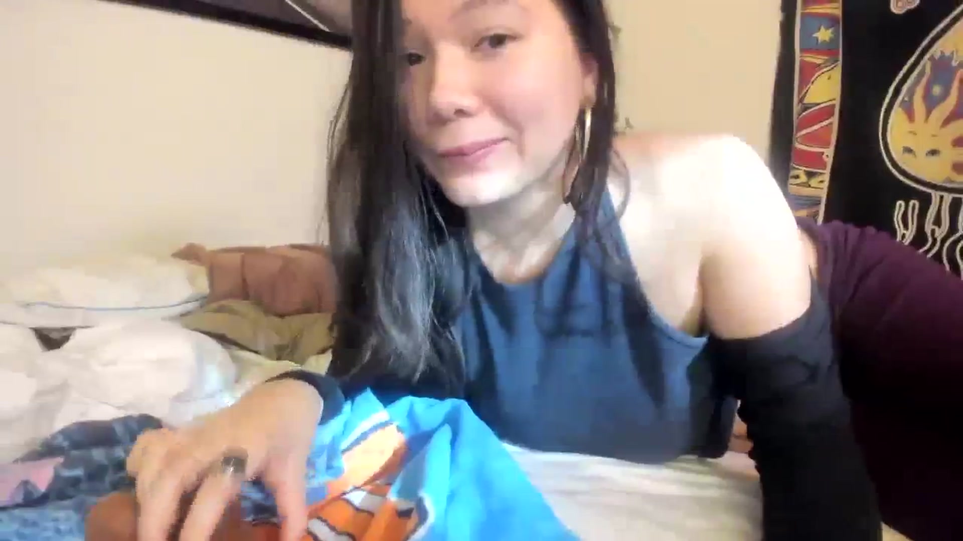 Gallery image thumbnail from imava's myfreecams stream on, 11/28/2023, 19:45 image 12 of 20