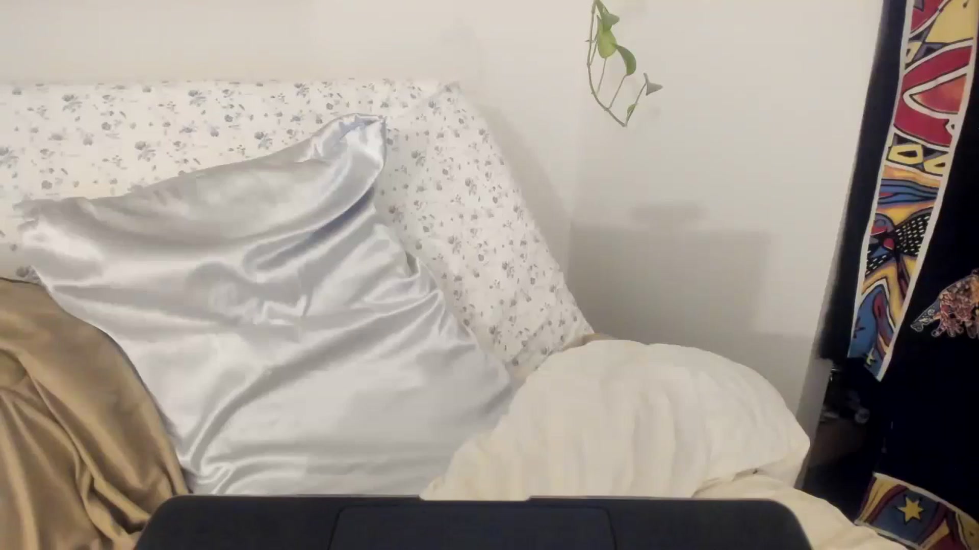 Gallery image thumbnail from imava's myfreecams stream on, 12/02/2023, 18:34 image 16 of 20