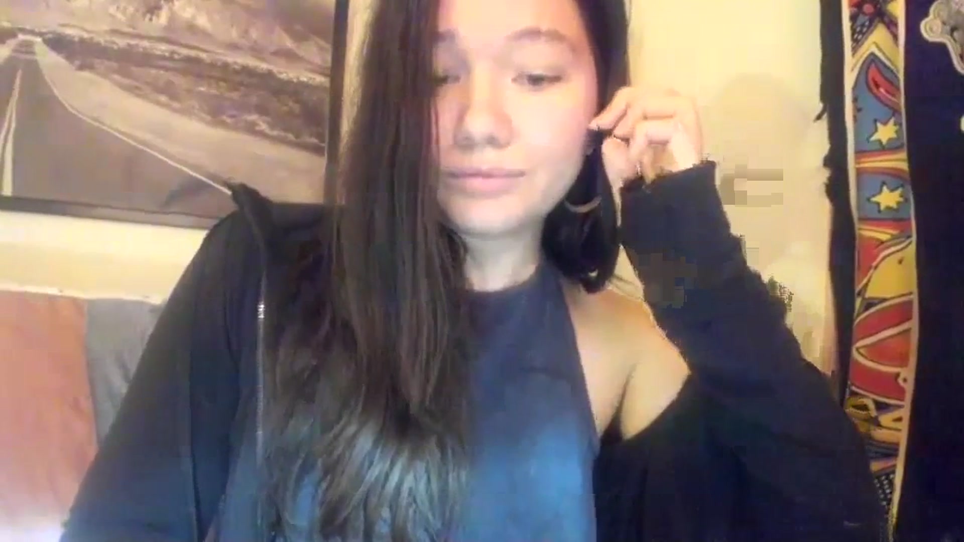 Gallery image thumbnail from imava's myfreecams stream on, 12/03/2023, 19:14 image 6 of 20