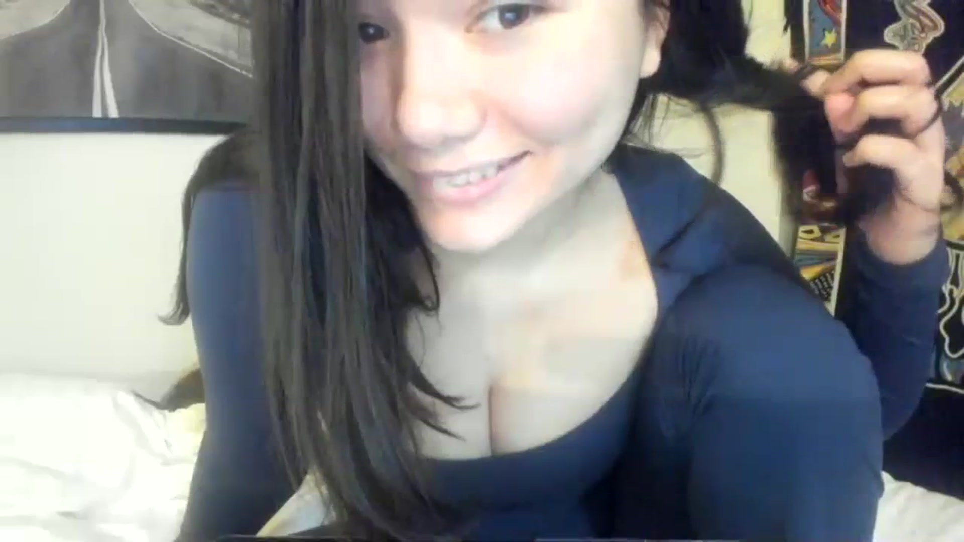 Gallery image thumbnail from imava's myfreecams stream on, 12/04/2023, 19:21 image 4 of 20