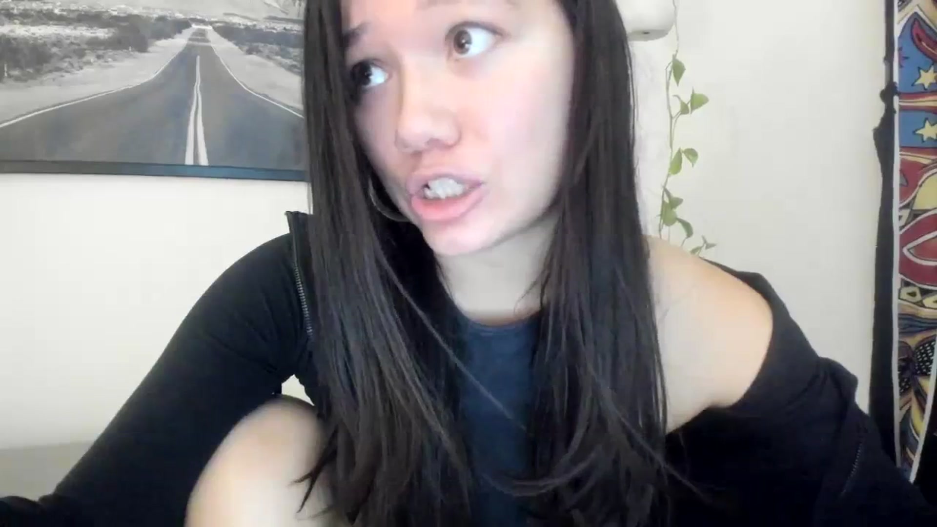 Gallery image thumbnail from imava's myfreecams stream on, 12/08/2023, 20:07 image 9 of 20