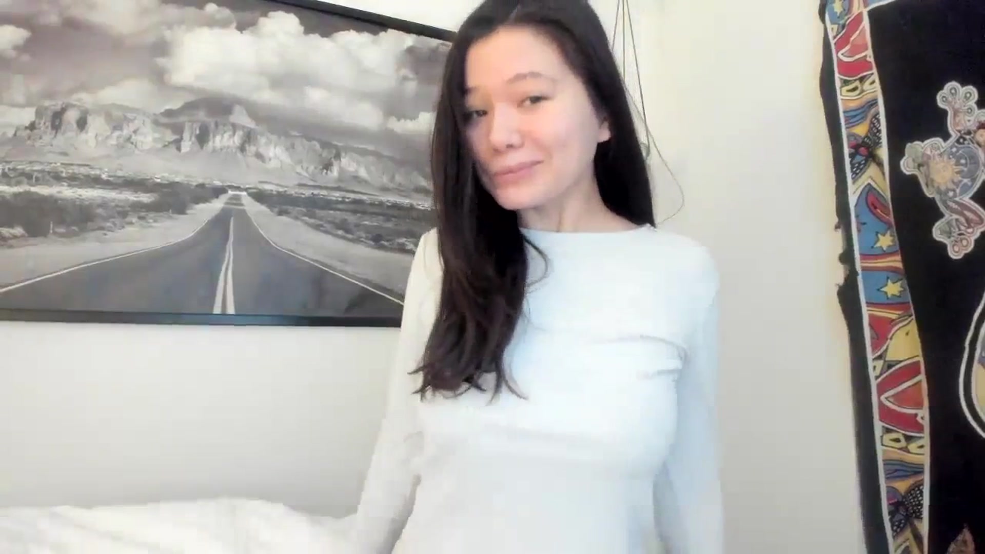 Gallery image thumbnail from imava's myfreecams stream on, 12/09/2023, 17:11 image 10 of 20