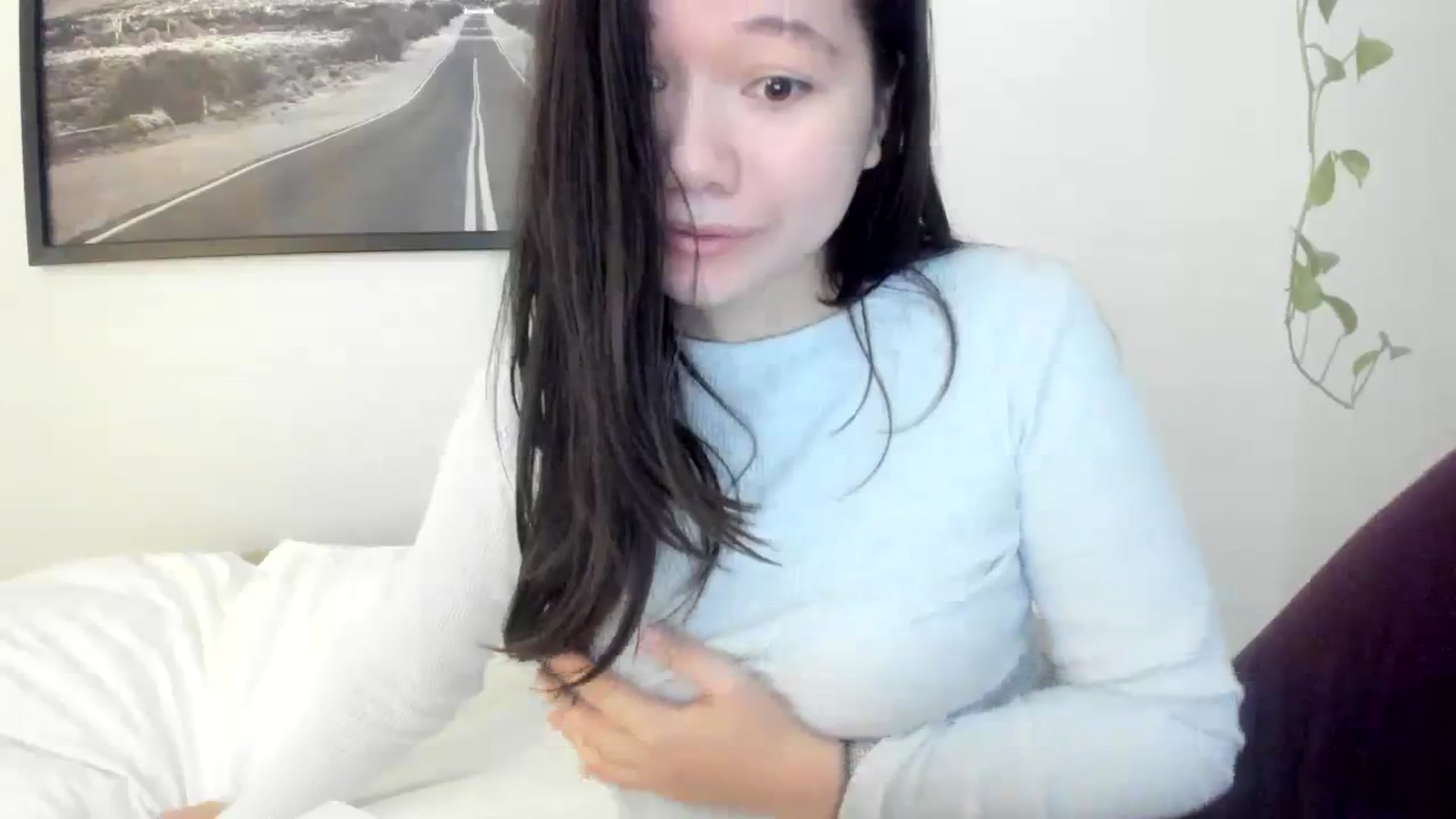 Gallery image thumbnail from imava's myfreecams stream on, 12/09/2023, 17:11 image 17 of 20