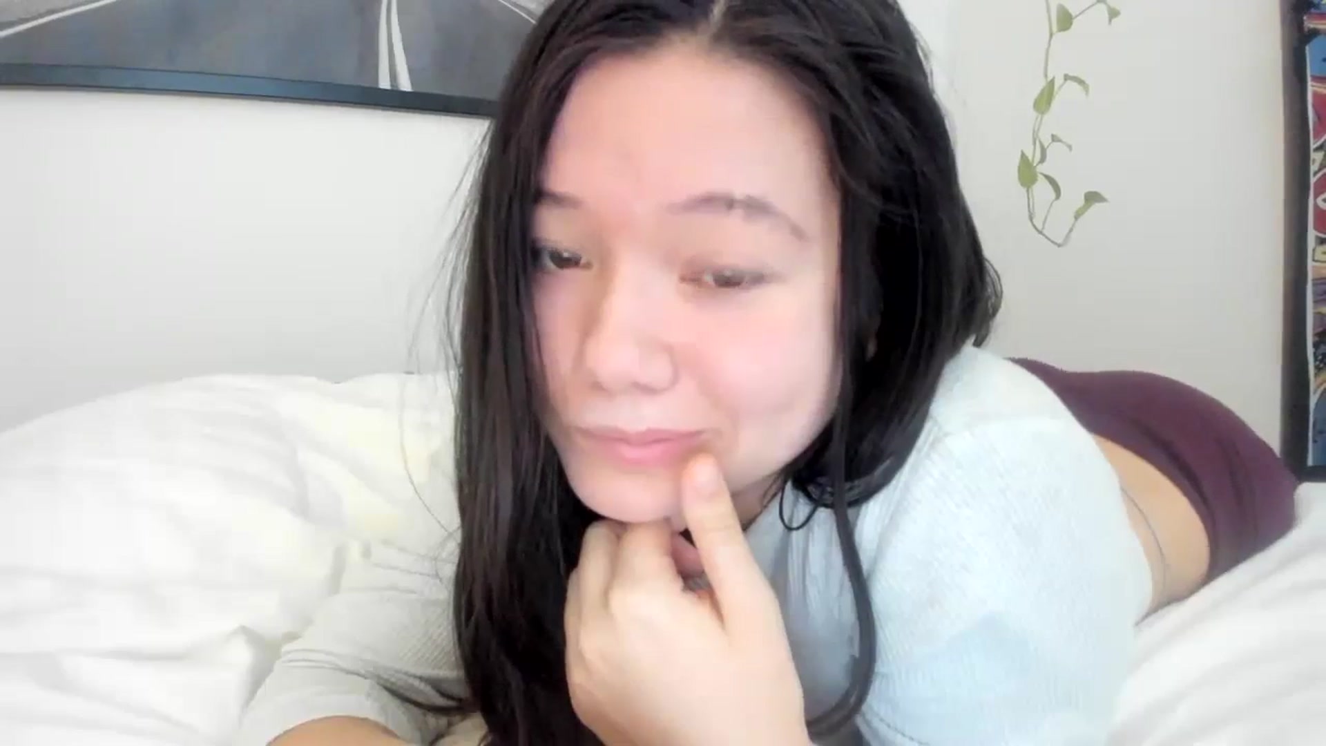 Gallery image thumbnail from imava's myfreecams stream on, 12/09/2023, 17:33 image 3 of 20