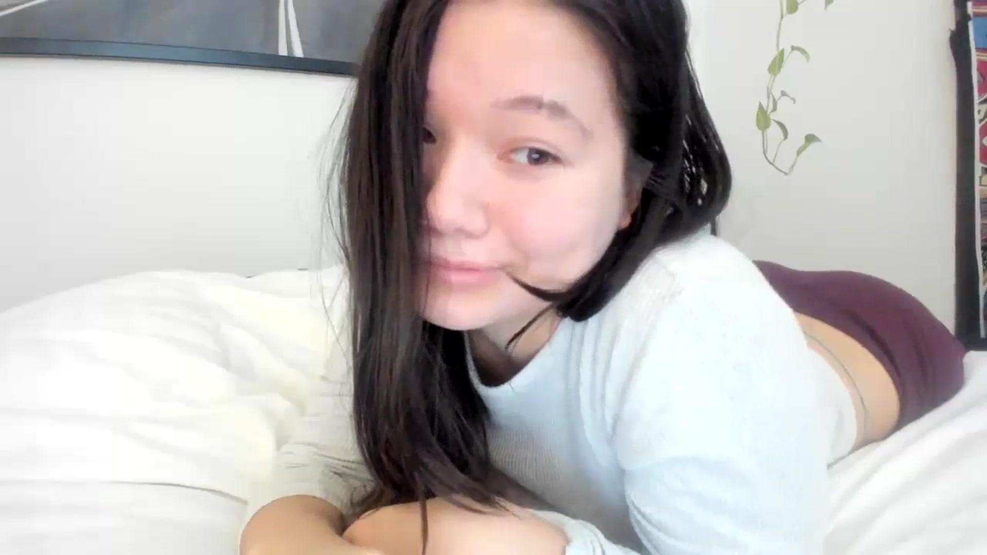 Gallery image thumbnail from imava's myfreecams stream on, 12/09/2023, 17:33 image 9 of 20