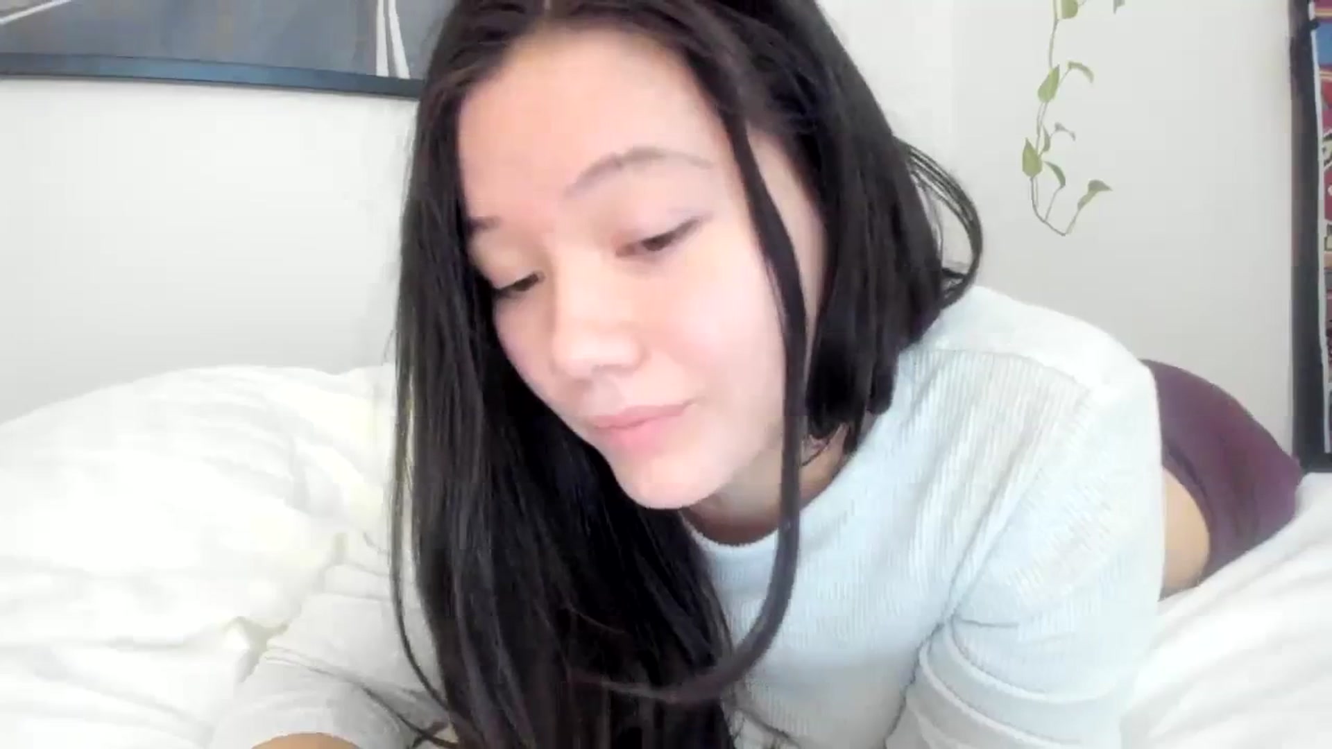 Gallery image thumbnail from imava's myfreecams stream on, 12/09/2023, 17:33 image 5 of 20