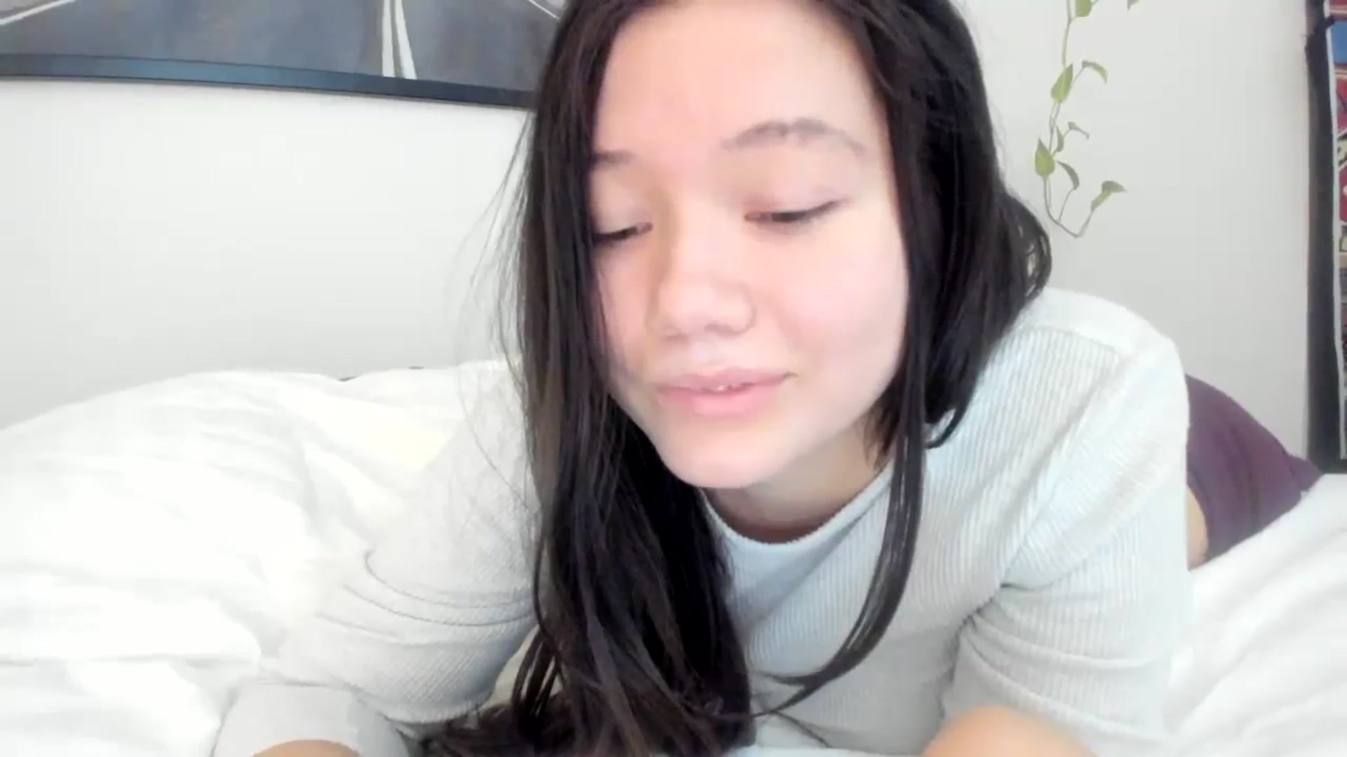 Gallery image thumbnail from imava's myfreecams stream on, 12/09/2023, 17:33 image 2 of 20