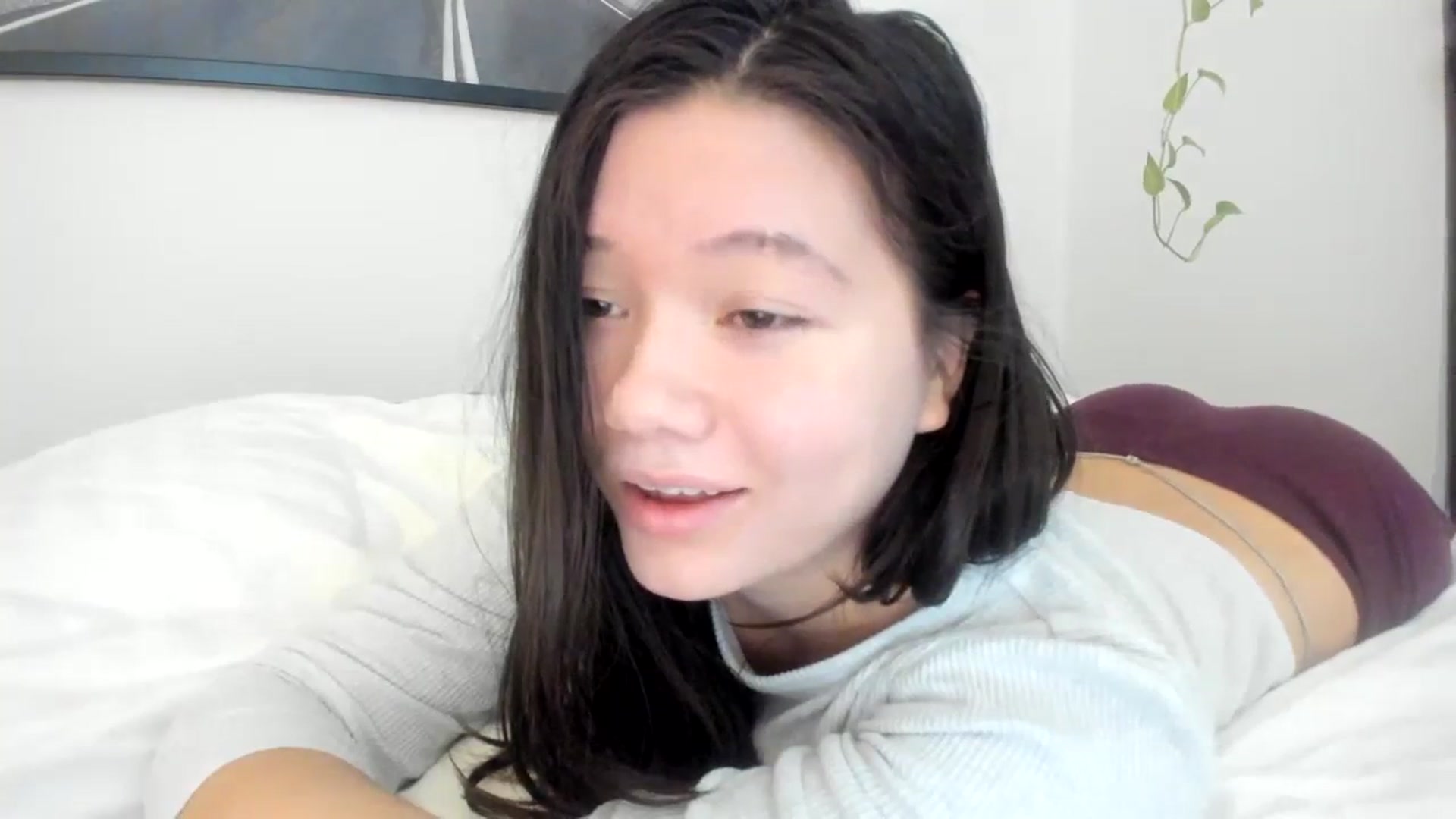 Gallery image thumbnail from imava's myfreecams stream on, 12/09/2023, 17:33 image 7 of 20