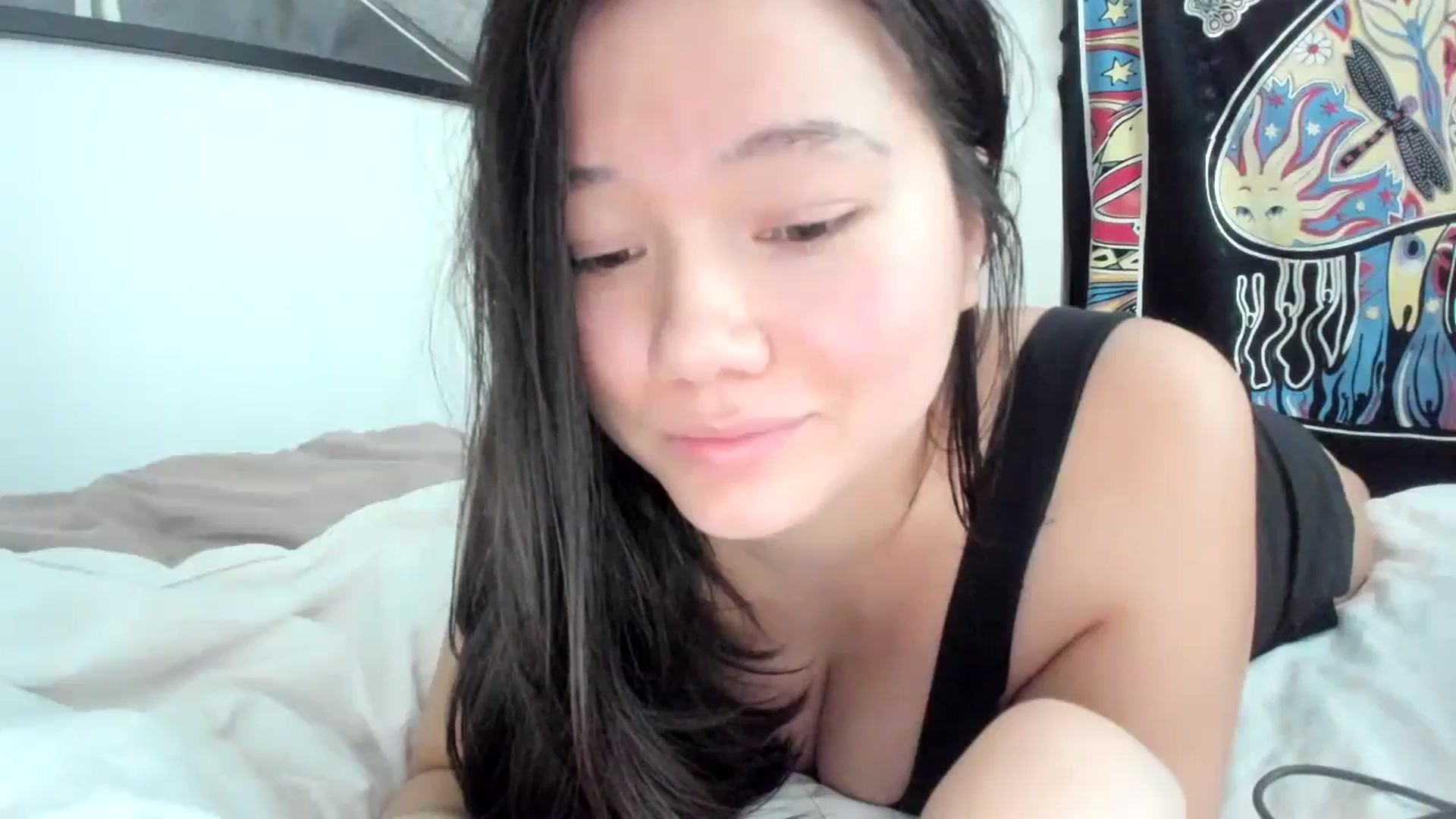Gallery image thumbnail from imava's myfreecams stream on, 12/10/2023, 22:06 image 15 of 20