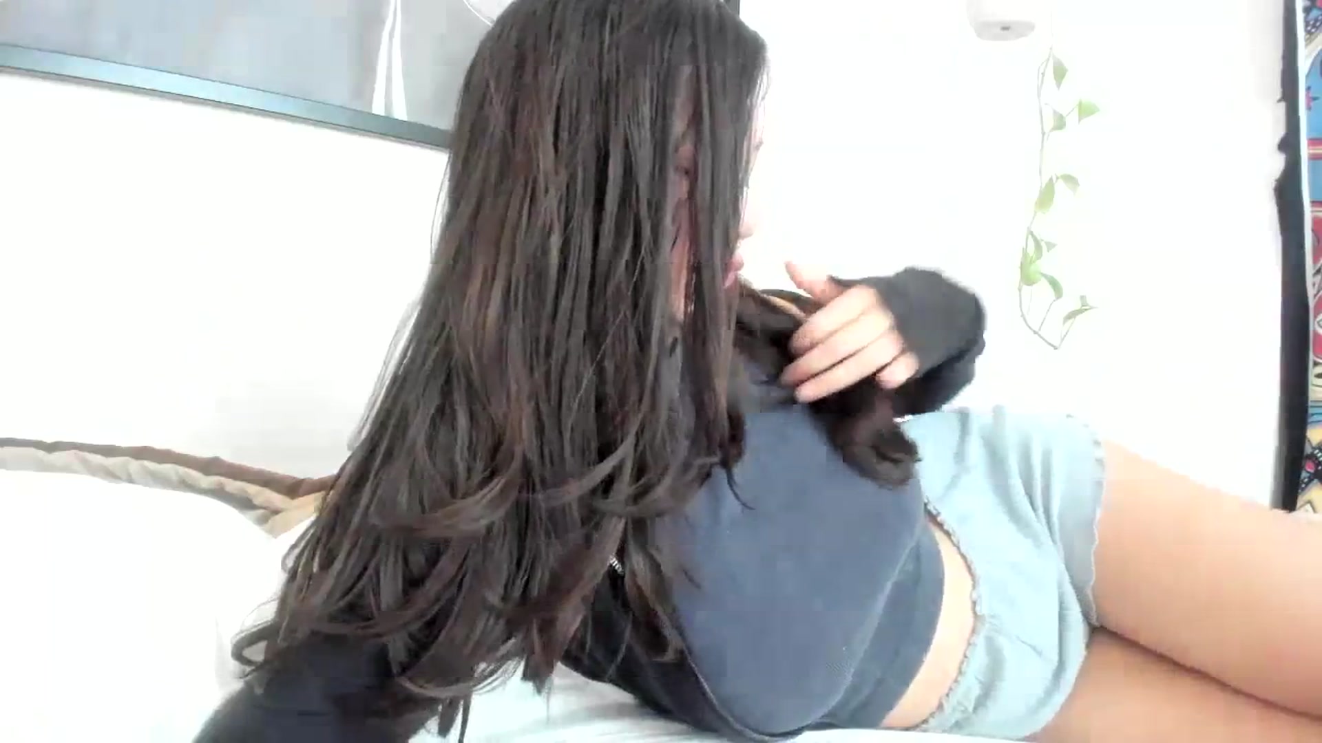 Gallery image thumbnail from imava's myfreecams stream on, 12/11/2023, 18:47 image 9 of 20