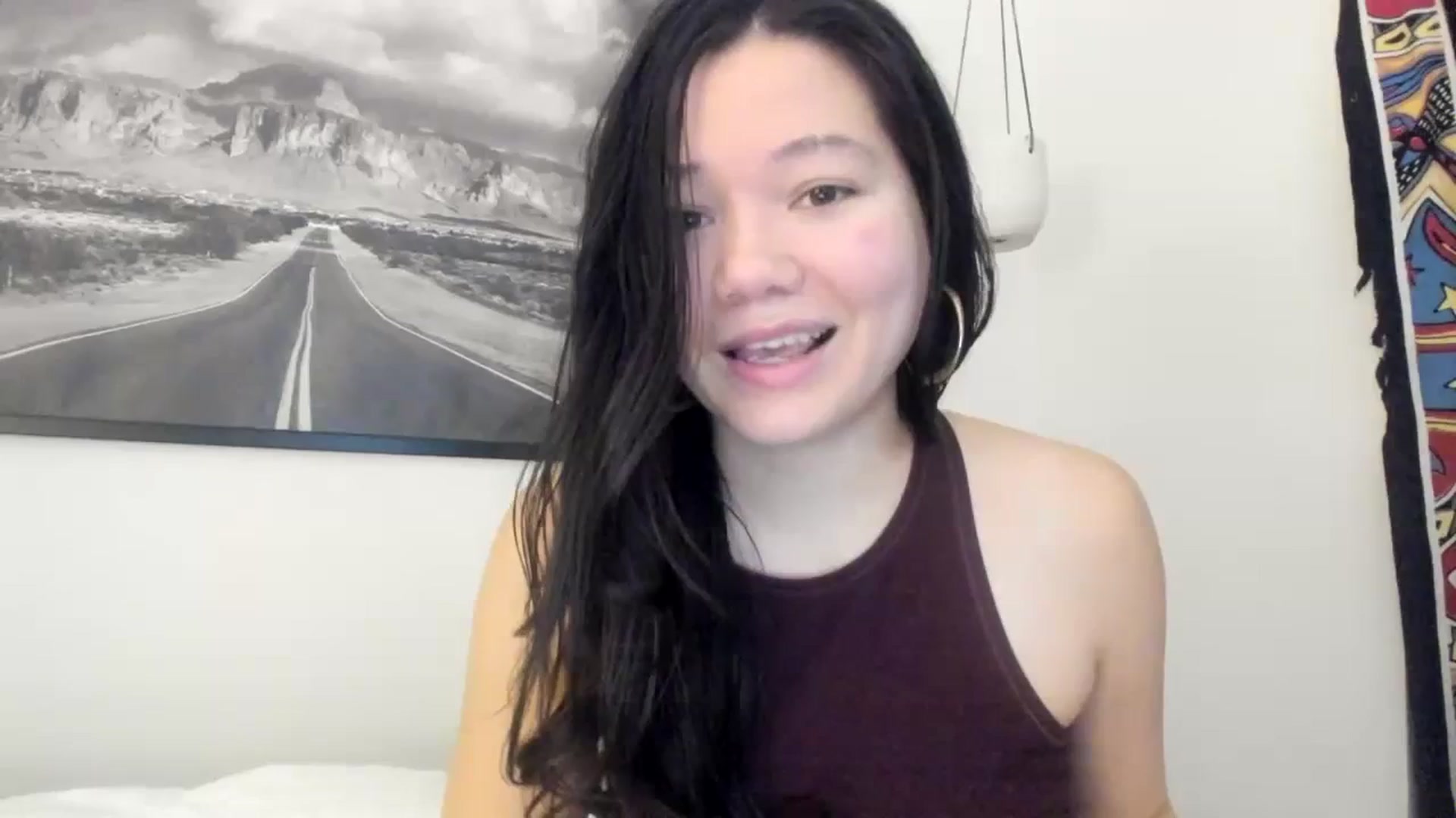 Gallery image thumbnail from imava's myfreecams stream on, 12/17/2023, 20:54 image 1 of 20
