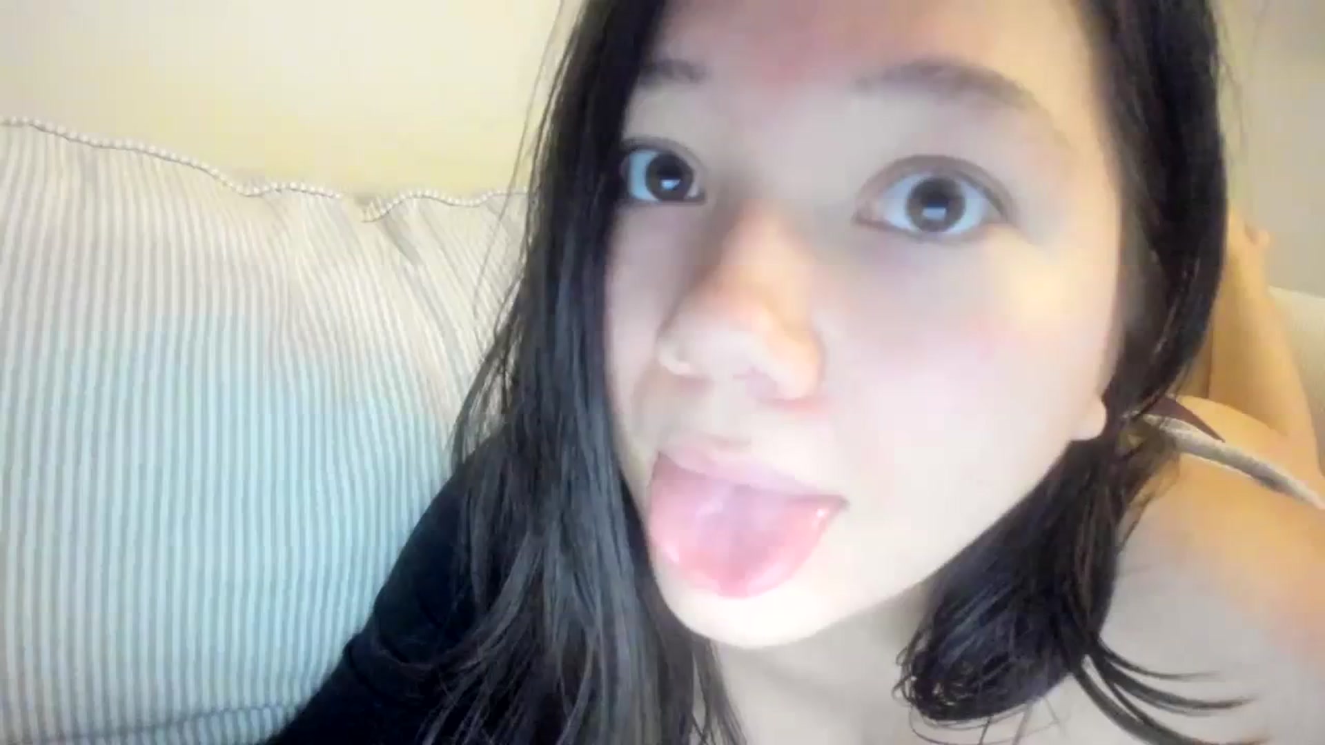 Gallery image thumbnail from imava's myfreecams stream on, 12/18/2023, 08:36 image 1 of 20