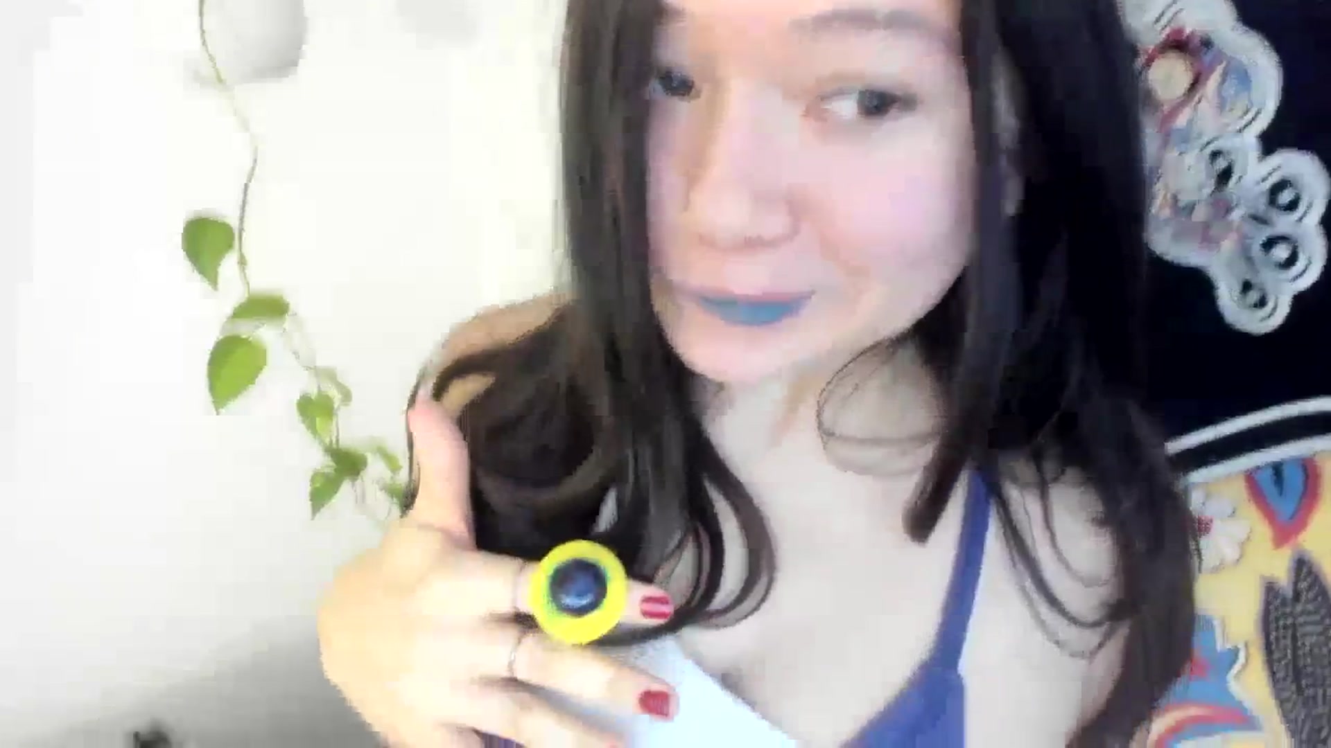 Gallery image thumbnail from imava's myfreecams stream on, 01/01/2024, 21:48 image 13 of 20