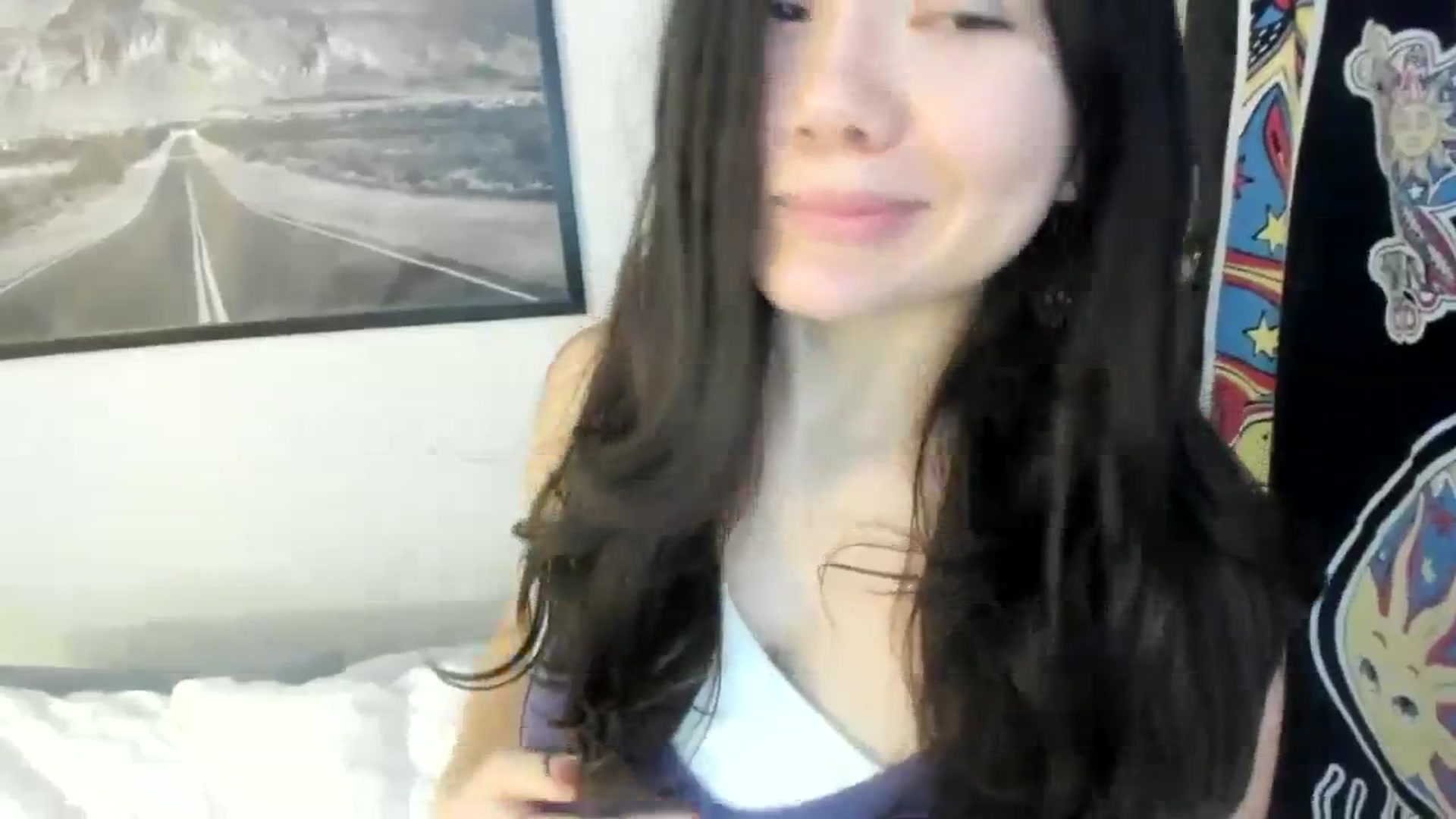 Gallery image thumbnail from imava's myfreecams stream on, 01/01/2024, 21:48 image 6 of 20
