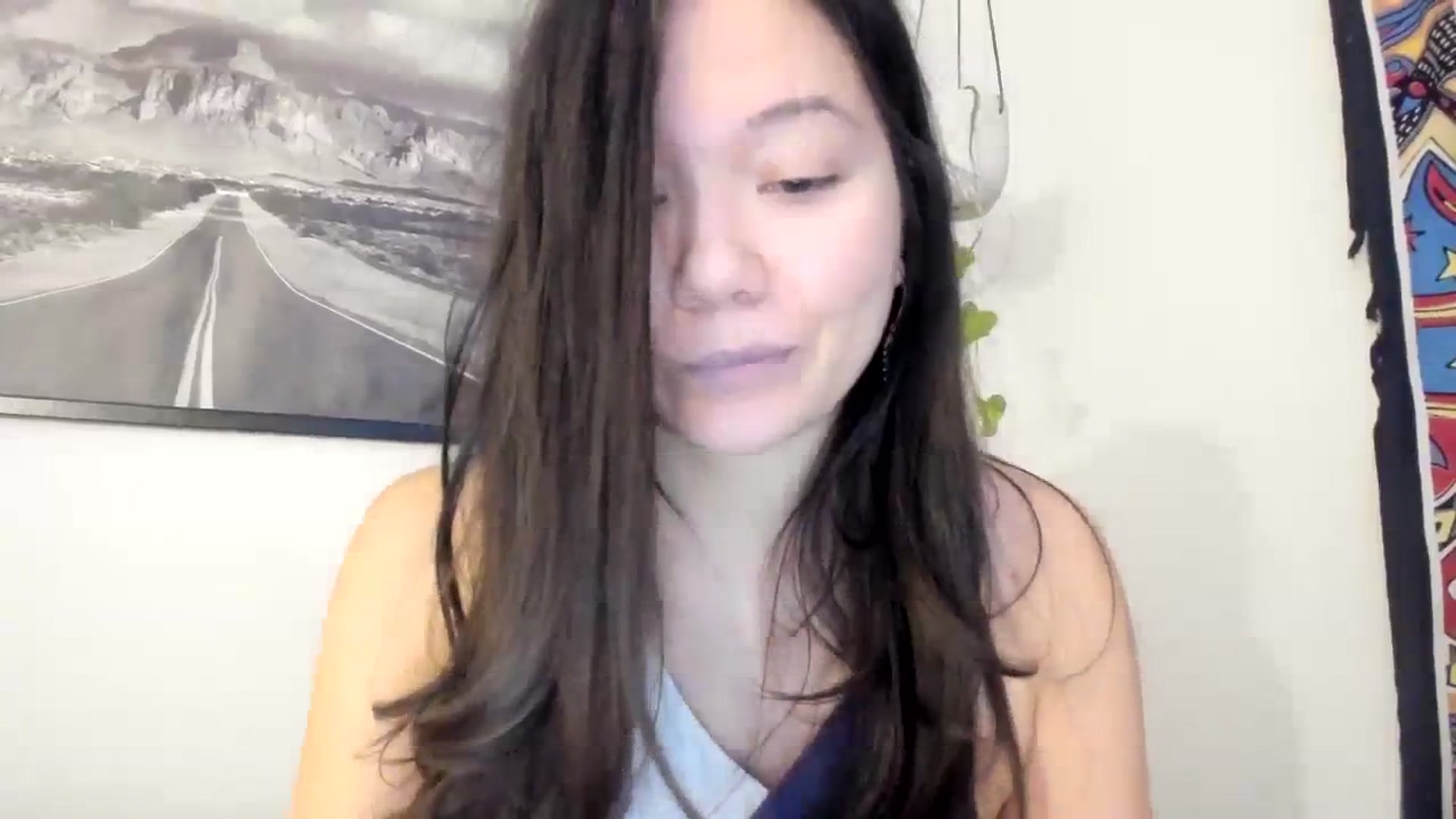 Gallery image thumbnail from imava's myfreecams stream on, 01/02/2024, 24:01 image 3 of 20