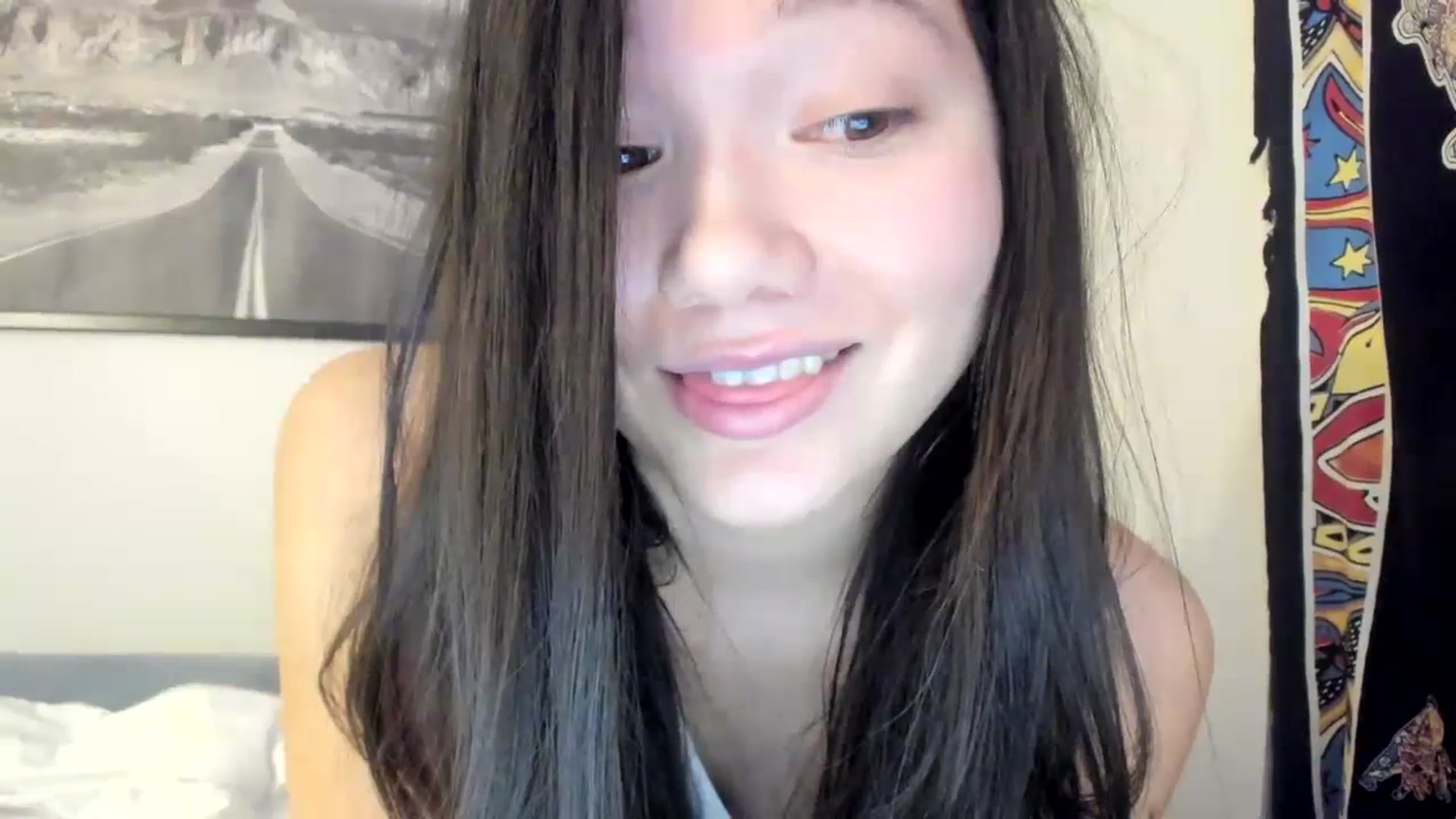 Gallery image thumbnail from imava's myfreecams stream on, 01/02/2024, 24:01 image 13 of 20