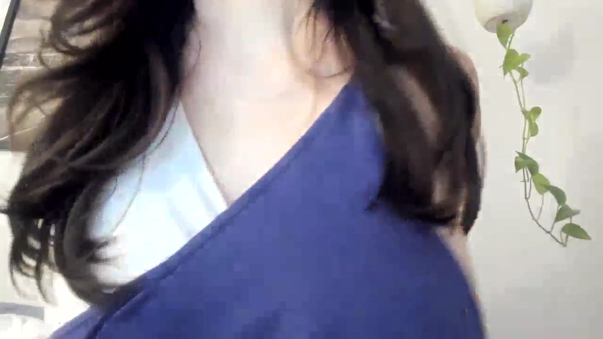 Gallery image thumbnail from imava's myfreecams stream on, 01/02/2024, 24:01 image 4 of 20