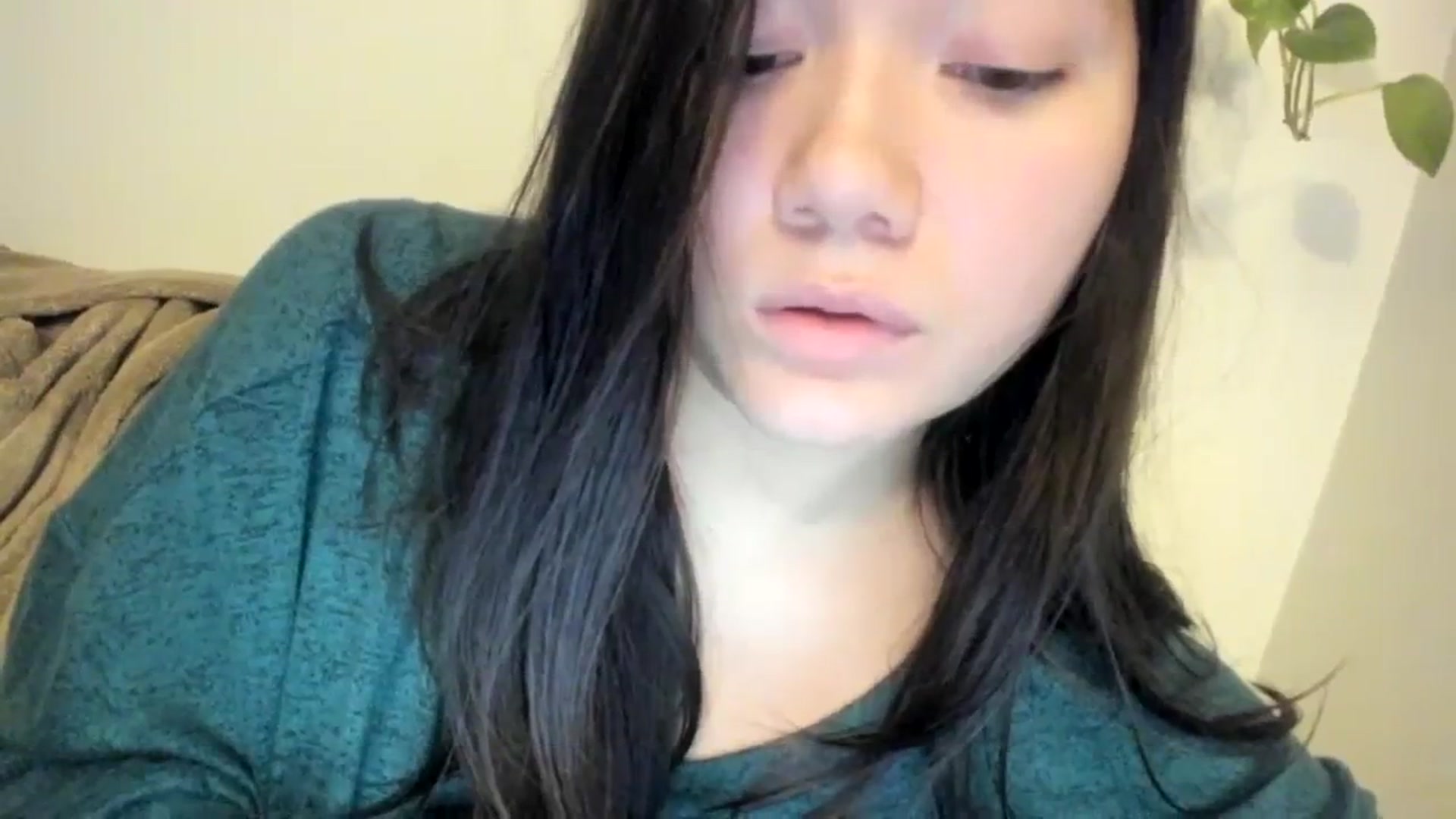 Gallery image thumbnail from imava's myfreecams stream on, 01/03/2024, 10:30 image 20 of 20