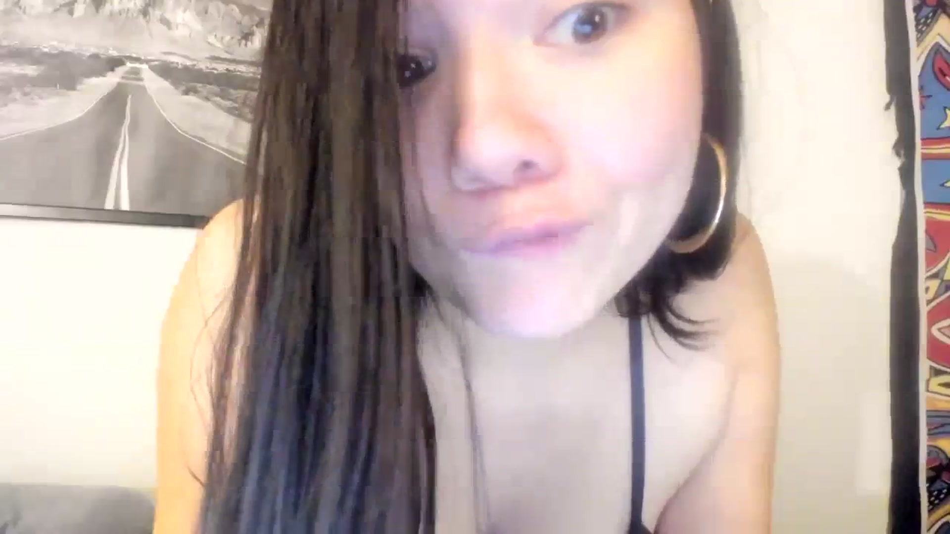 Gallery image thumbnail from imava's myfreecams stream on, 01/04/2024, 07:43 image 18 of 20