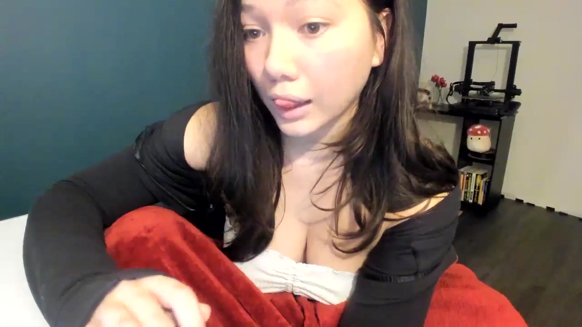Gallery image thumbnail from imava's myfreecams stream on, 01/07/2024, 08:08 image 15 of 20