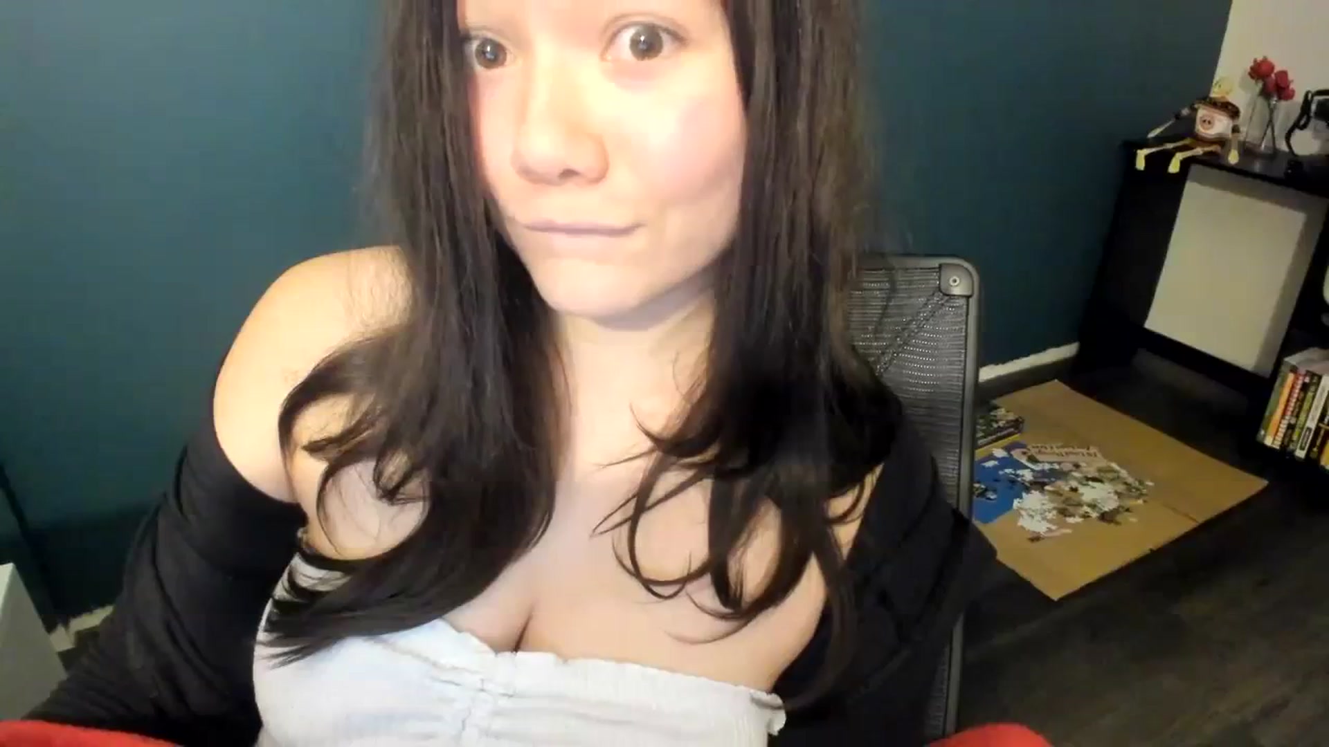 Gallery image thumbnail from imava's myfreecams stream on, 01/07/2024, 08:08 image 12 of 20