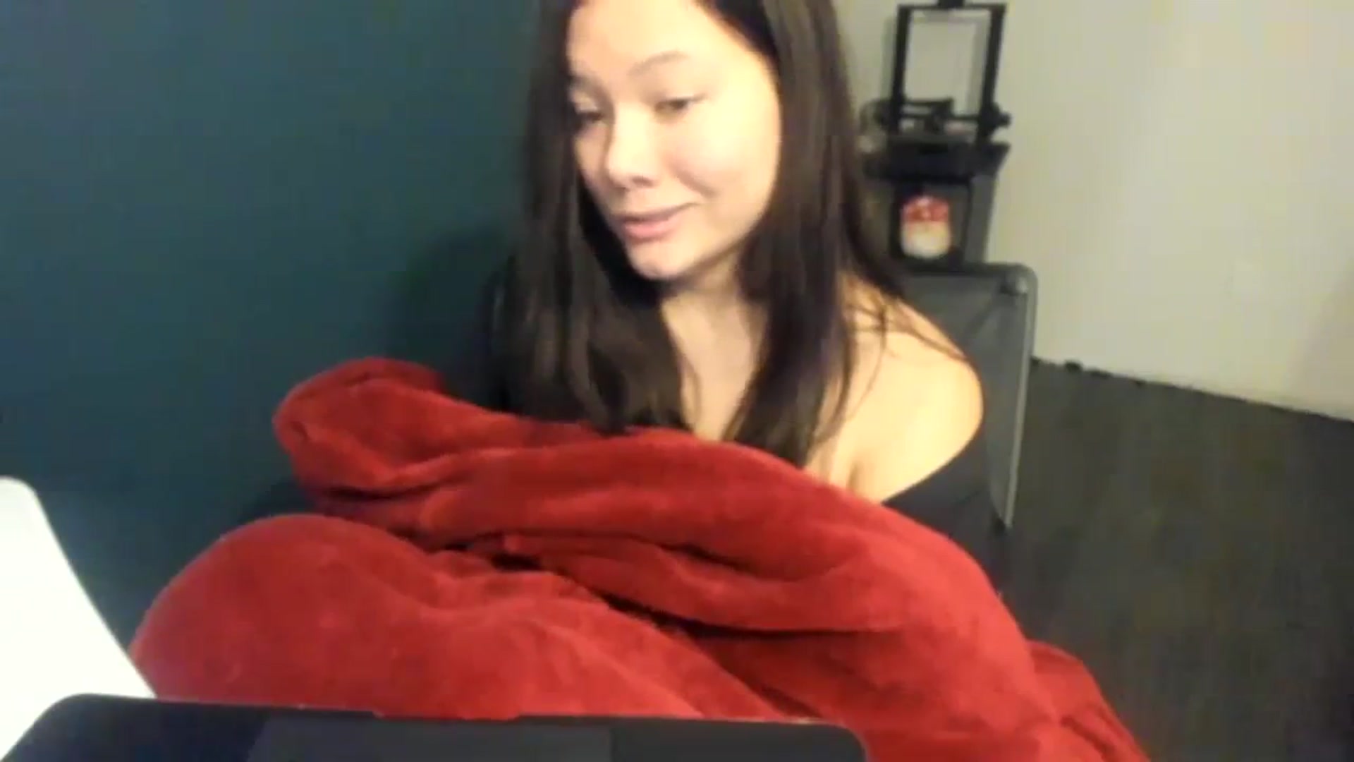 Gallery image thumbnail from imava's myfreecams stream on, 01/07/2024, 10:06 image 15 of 20