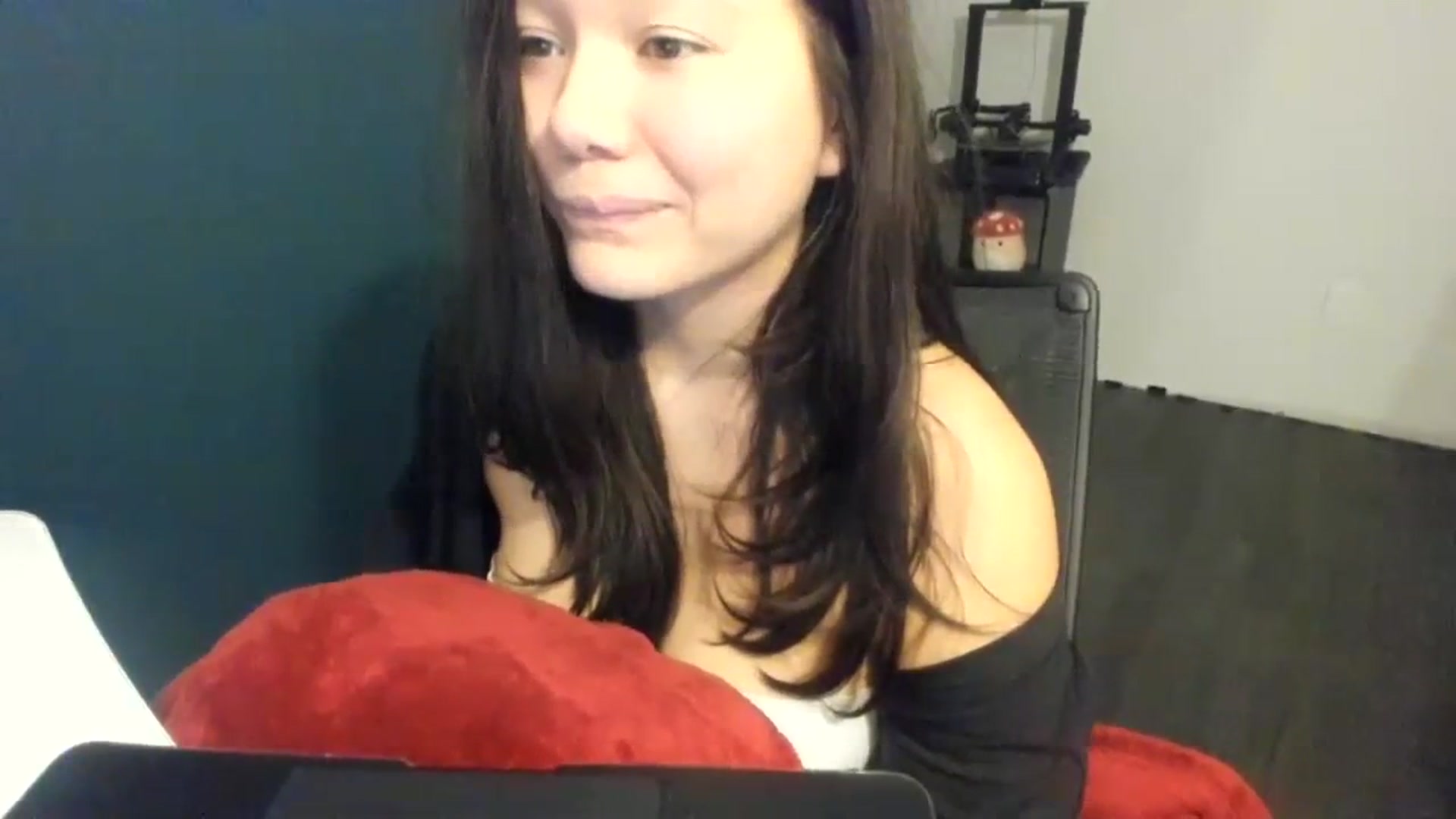 Gallery image thumbnail from imava's myfreecams stream on, 01/07/2024, 10:06 image 12 of 20