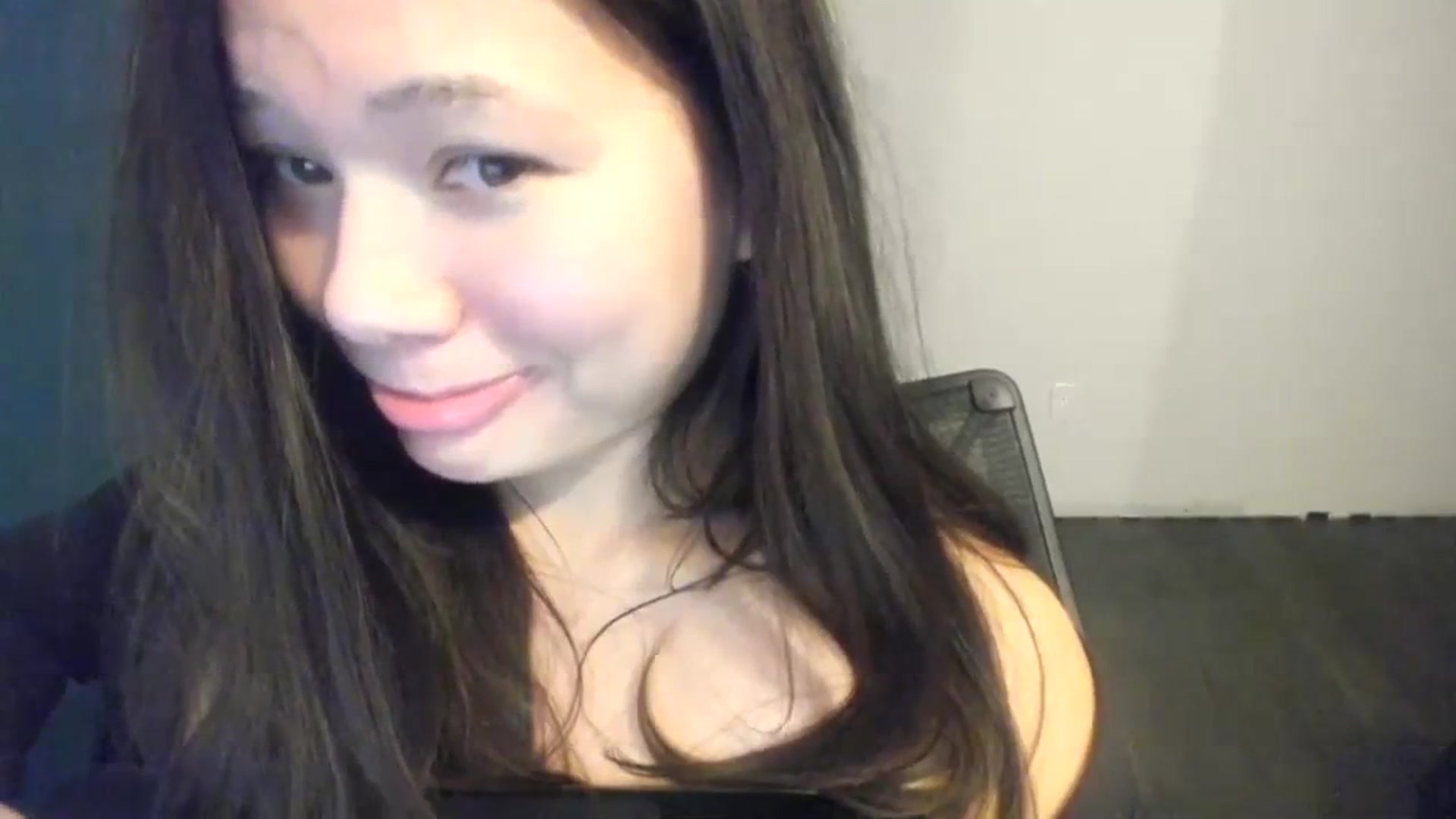 Gallery image thumbnail from imava's myfreecams stream on, 01/07/2024, 10:06 image 16 of 20