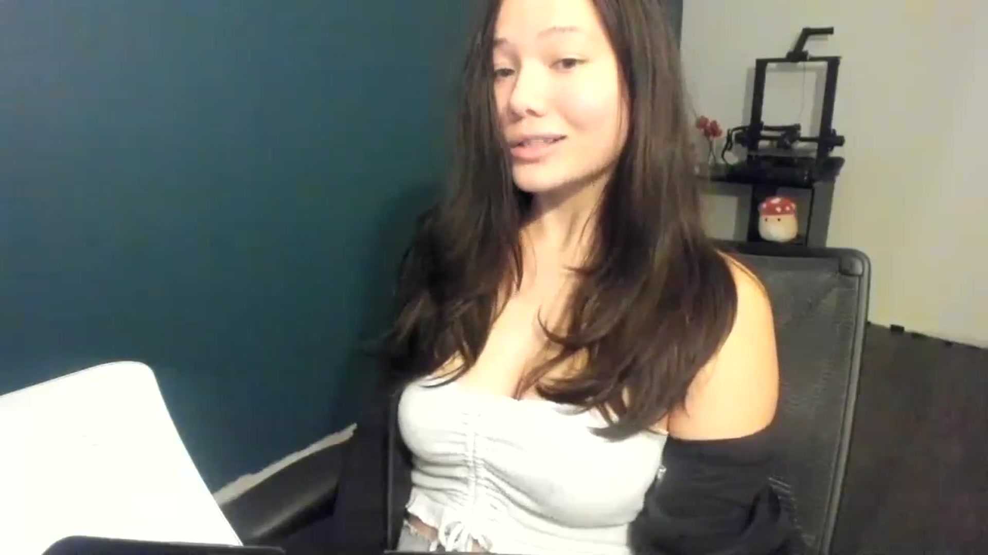 Gallery image thumbnail from imava's myfreecams stream on, 01/07/2024, 10:06 image 7 of 20