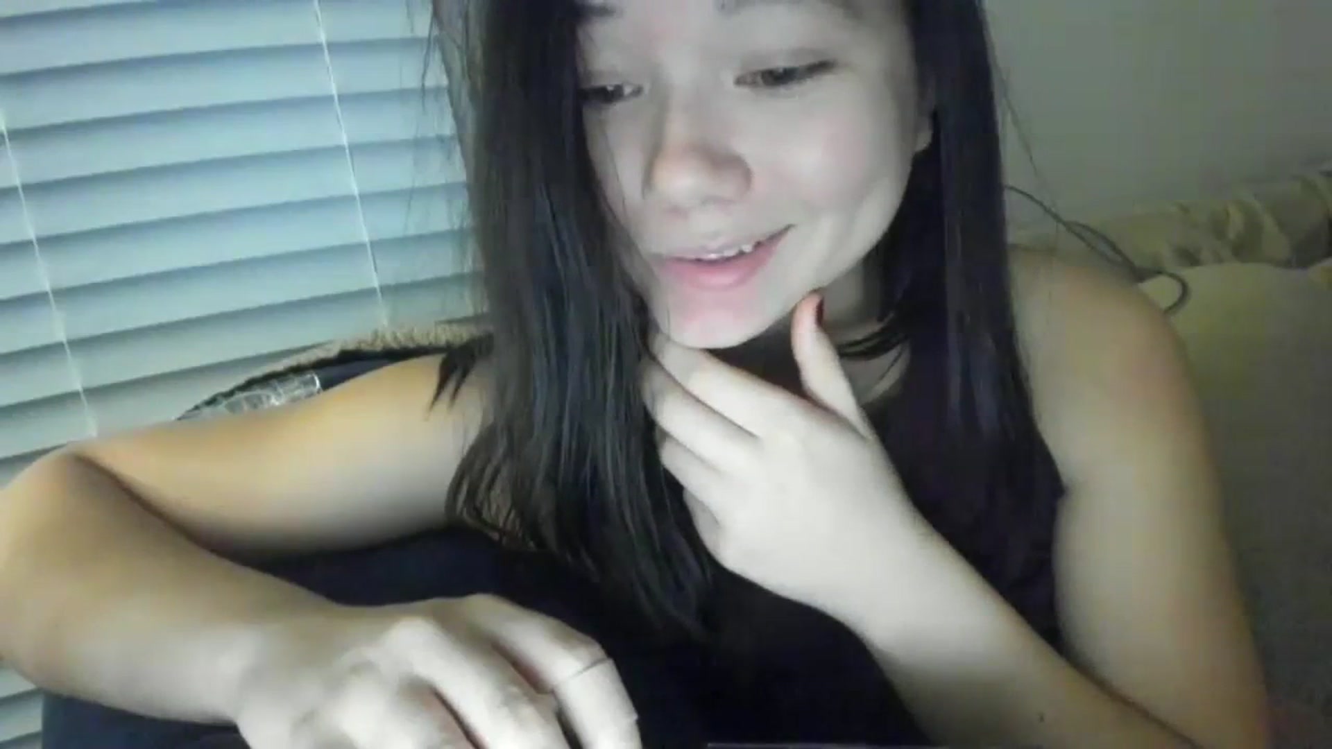 Gallery image thumbnail from imava's myfreecams stream on, 01/08/2024, 08:36 image 3 of 20